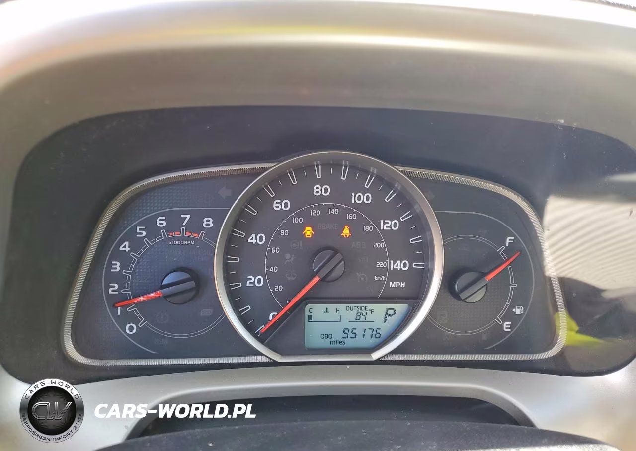 2015 Toyota Rav4 Xle VIN:2T3RFREV3FW266647 - 9