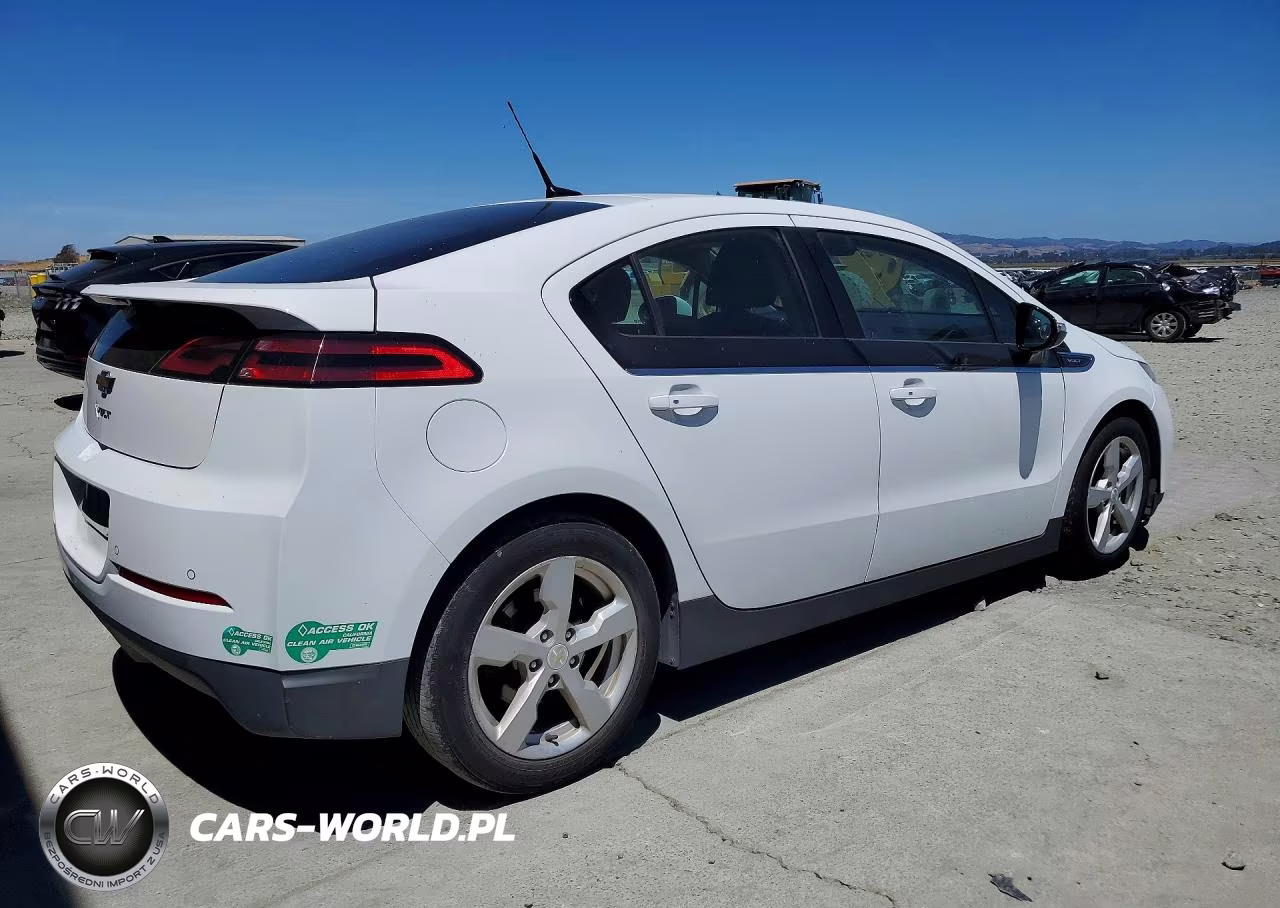 2014 Chevrolet Volt VIN:1G1RG6E44EU171716 - 3