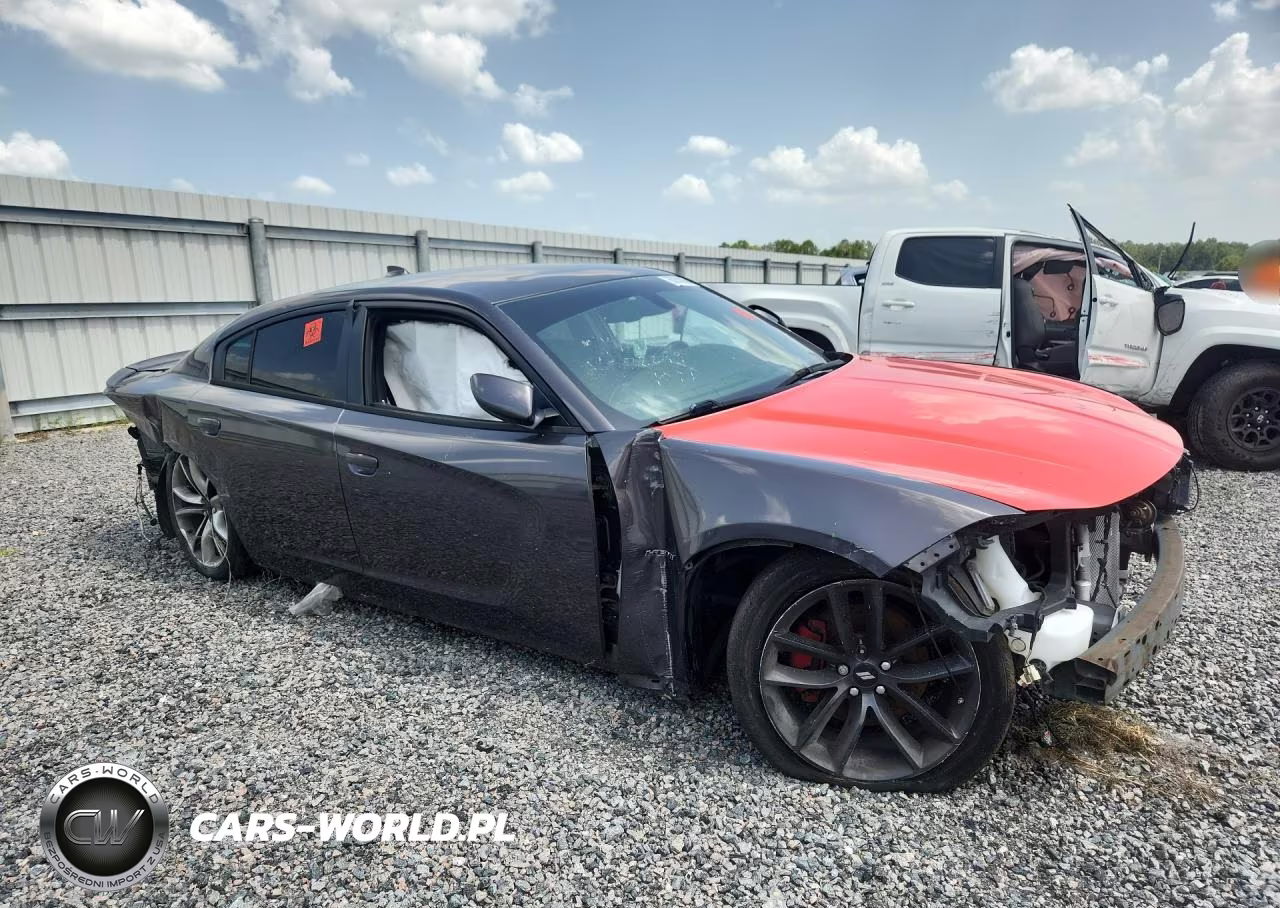 2015 Dodge Charger R-T VIN:2C3CDXCT8FH772299 - 4