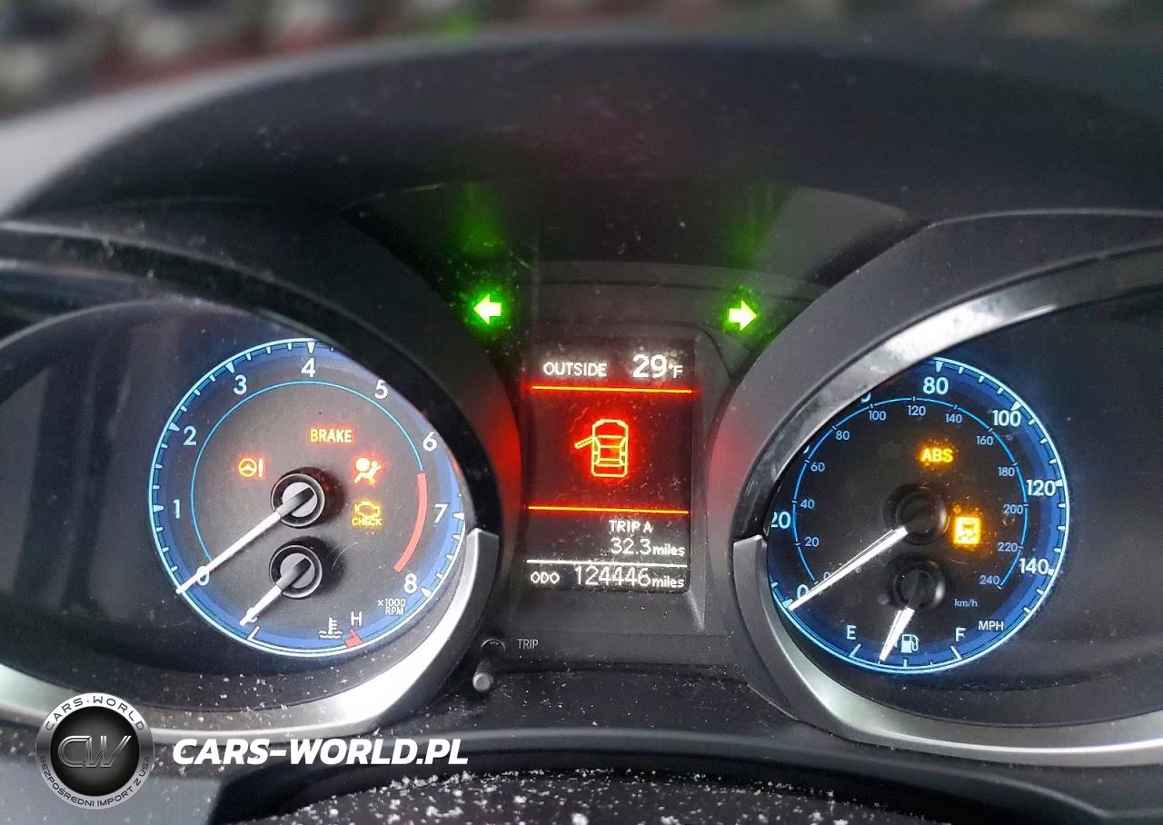 2015 Toyota Corolla L VIN:2T1BURHE5FC235428 - 9