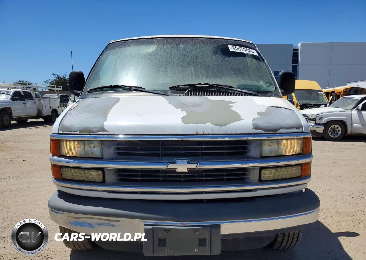 2002 Chevrolet Express G3500 VIN:1GAHG39R521236005 - 5