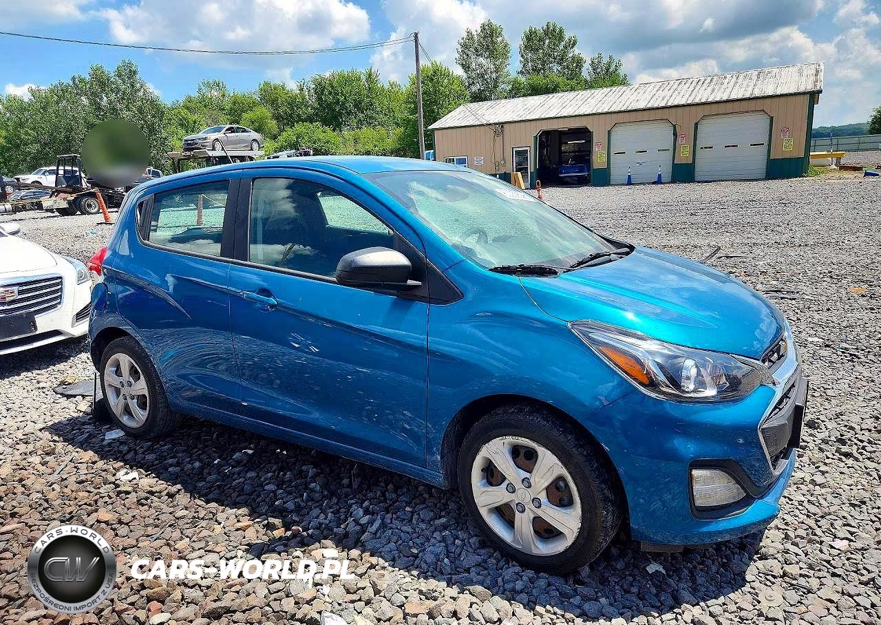 2021 Chevrolet Spark Ls VIN:KL8CB6SA1MC703667 - 4