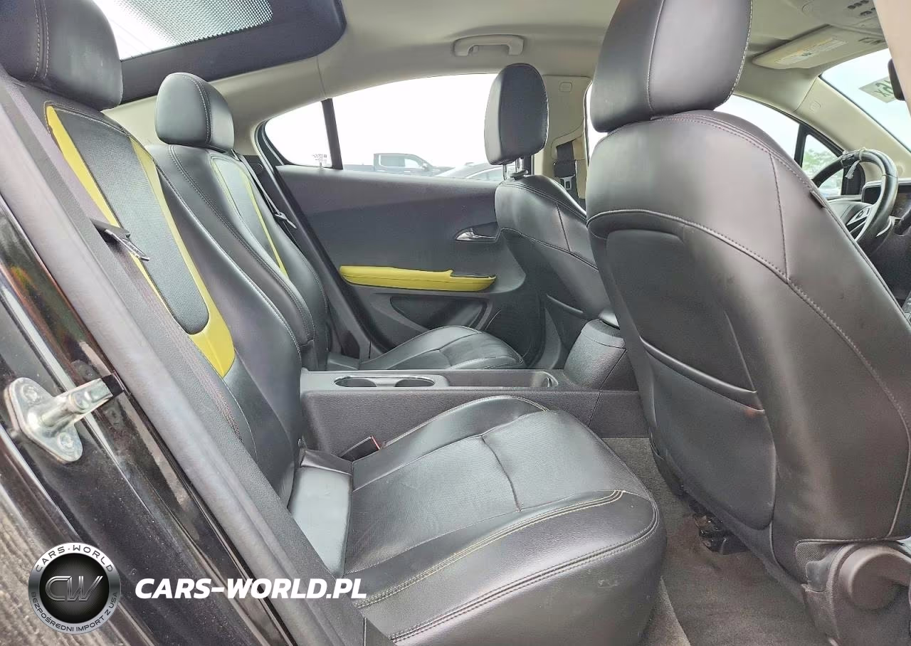 2011 Chevrolet Volt VIN:1G1RD6E4XBU100086 - 10
