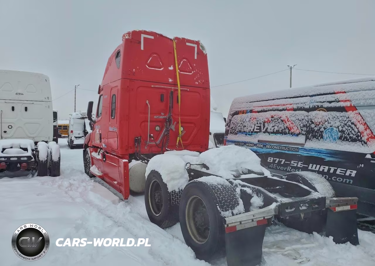 2019 Freightliner Cascadia 126 Semi Truck VIN:1FUJHHDR5KLKH4160 - 3