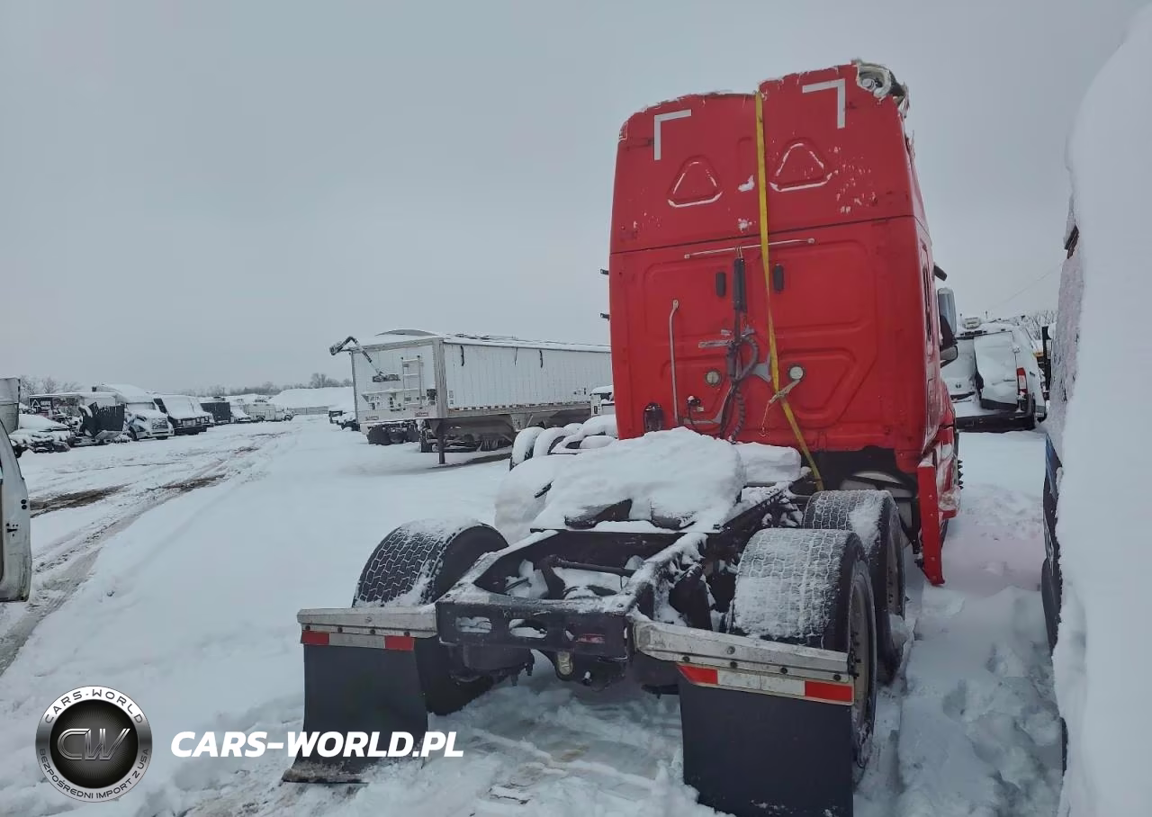 2019 Freightliner Cascadia 126 Semi Truck VIN:1FUJHHDR5KLKH4160 - 4