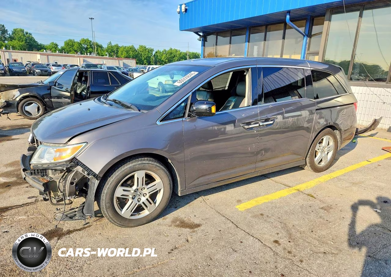 2011 Honda Odyssey Touring-Touring Elite