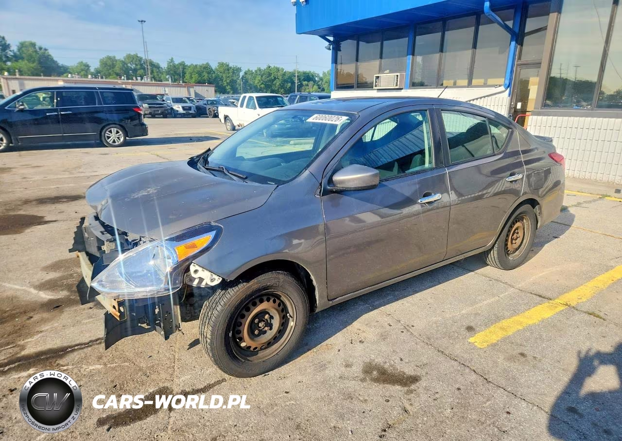 2016 Nissan Versa 1.6 Sv