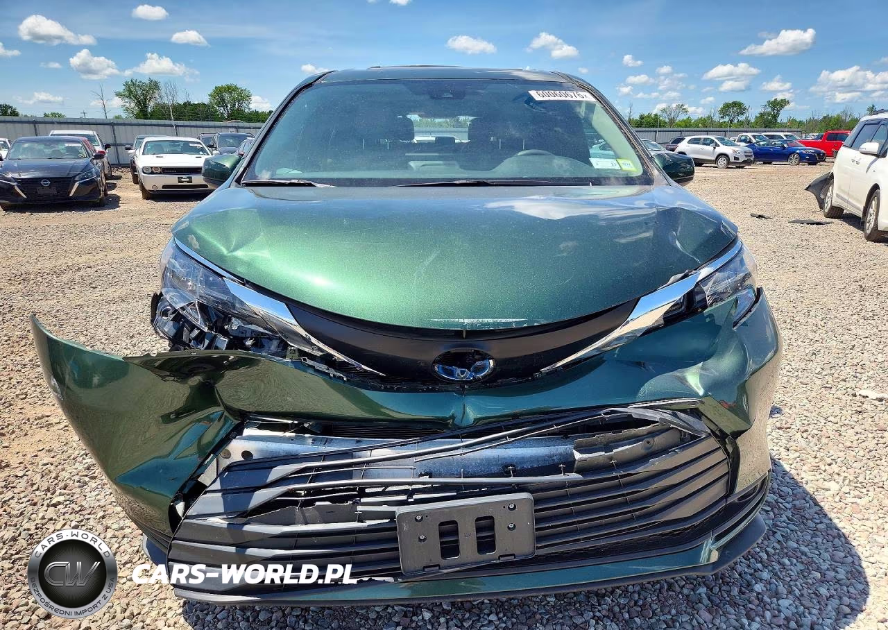 2025 Toyota Sienna Le VIN:5TDBRKEC8SS240846 - 5