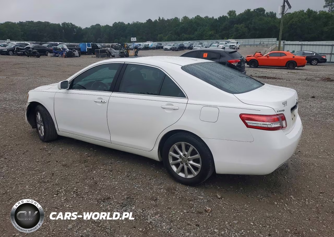 2011 Toyota Camry Xle VIN:4T1BF3EK6BU700745 - 2