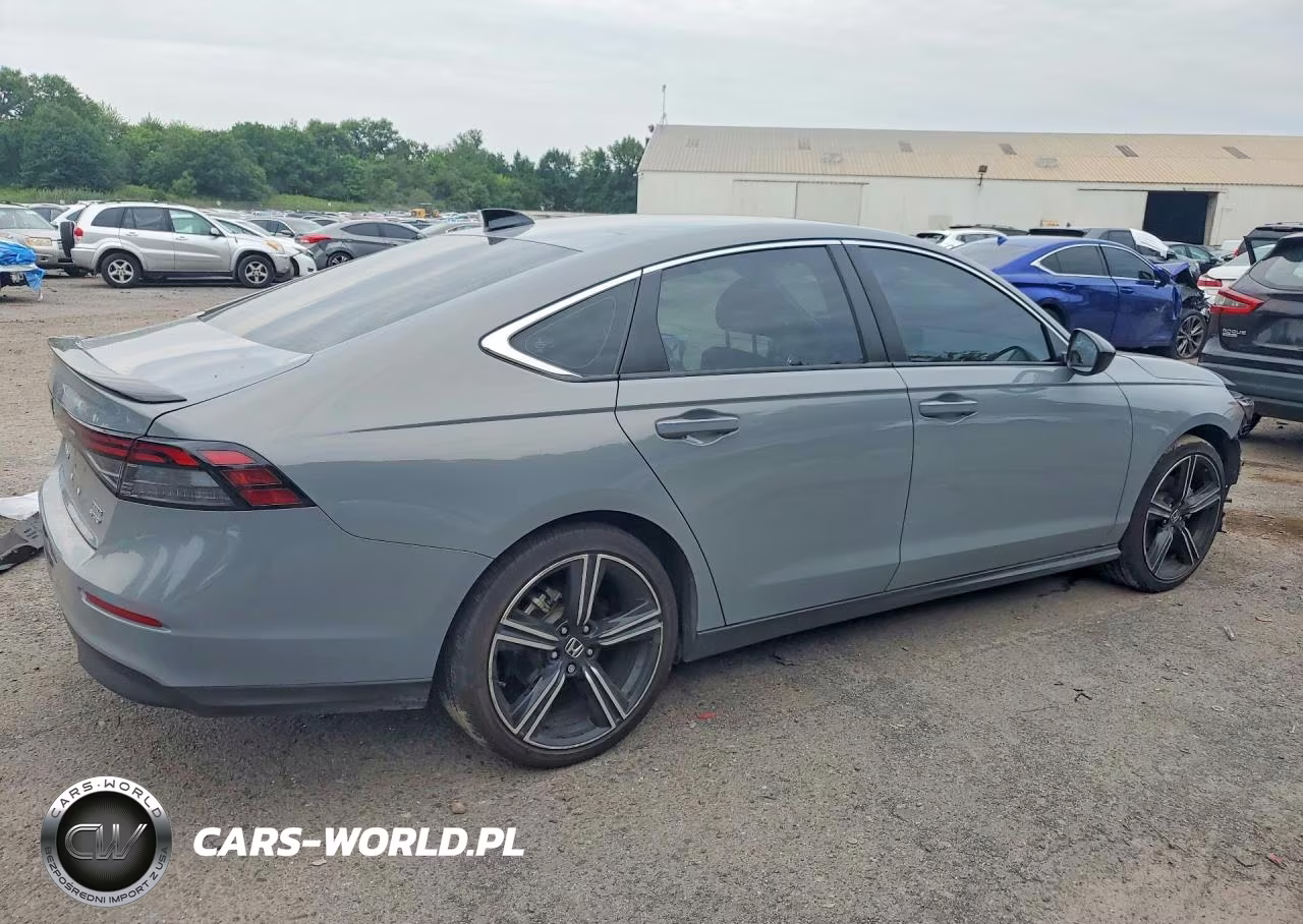 2025 Honda Accord Hybrid Sport VIN:1HGCY2F53SA076945 - 3