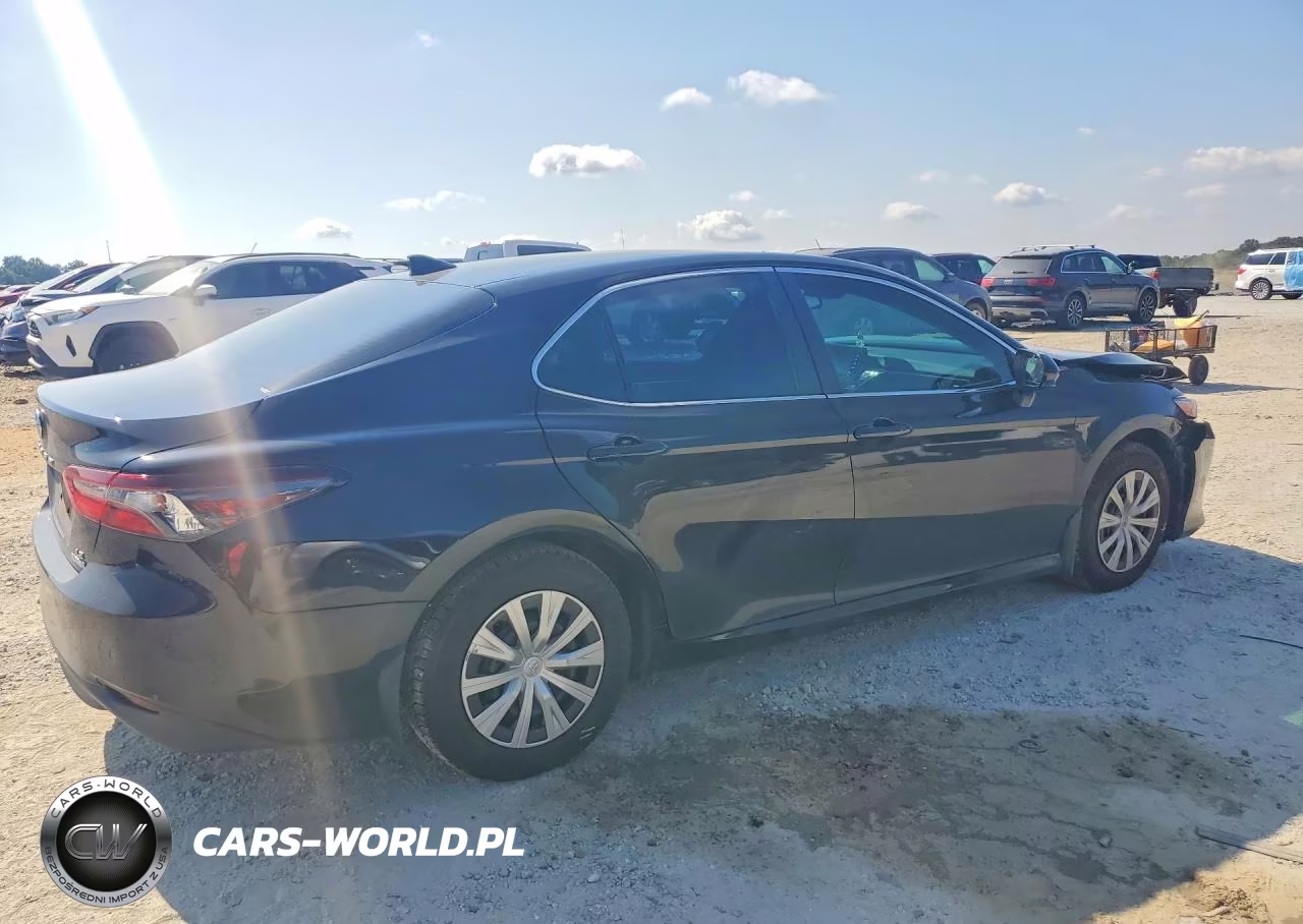 2023 Toyota Camry Le VIN:4T1C31AK0PU607881 - 3