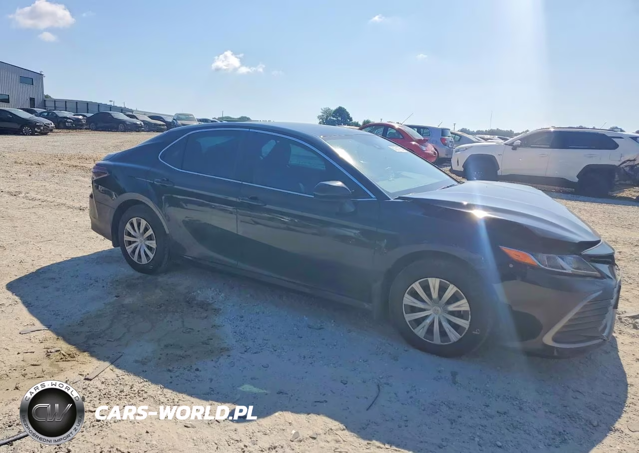2023 Toyota Camry Le VIN:4T1C31AK0PU607881 - 4