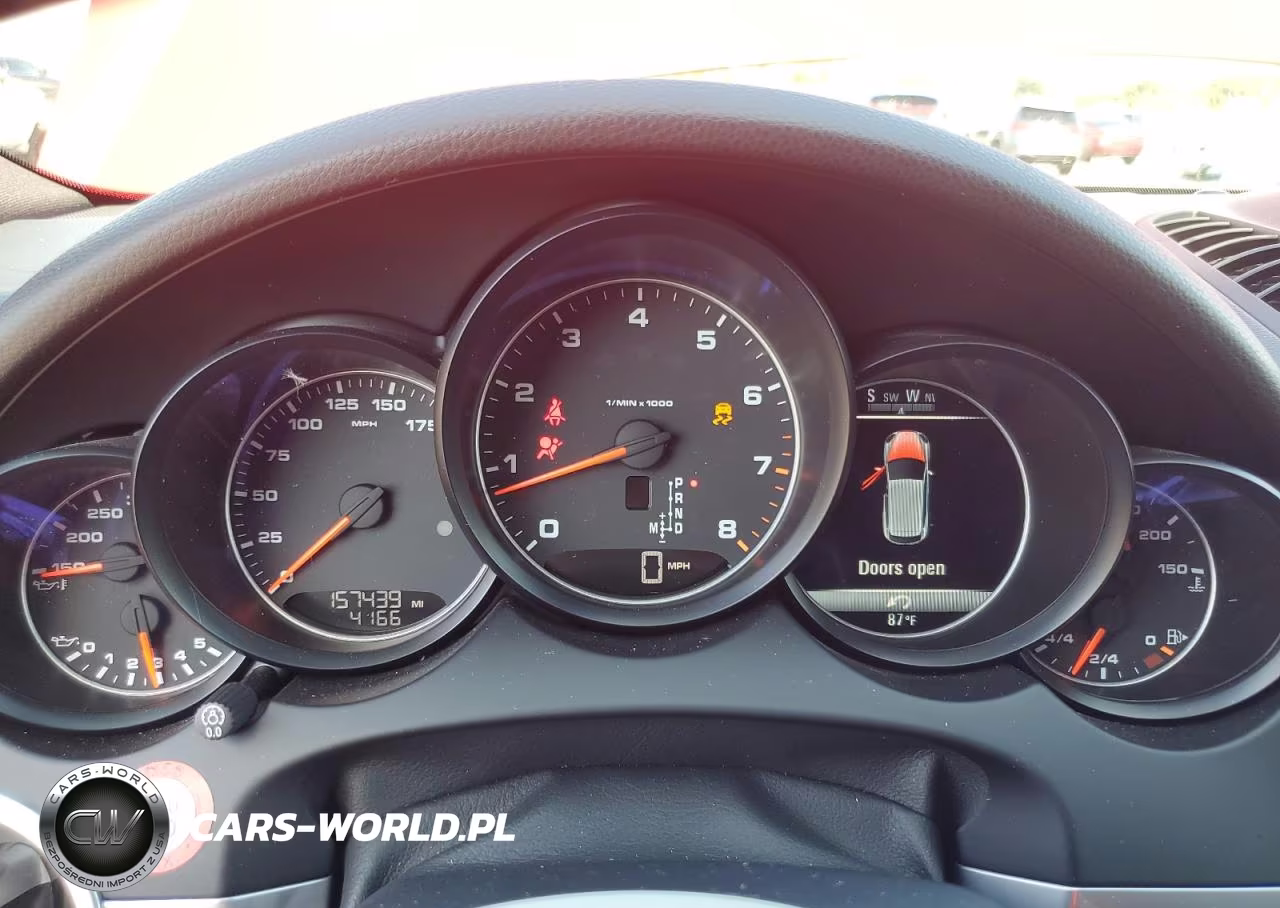 2016 Porsche Cayenne VIN:WP1AA2A29GKA36070 - 9