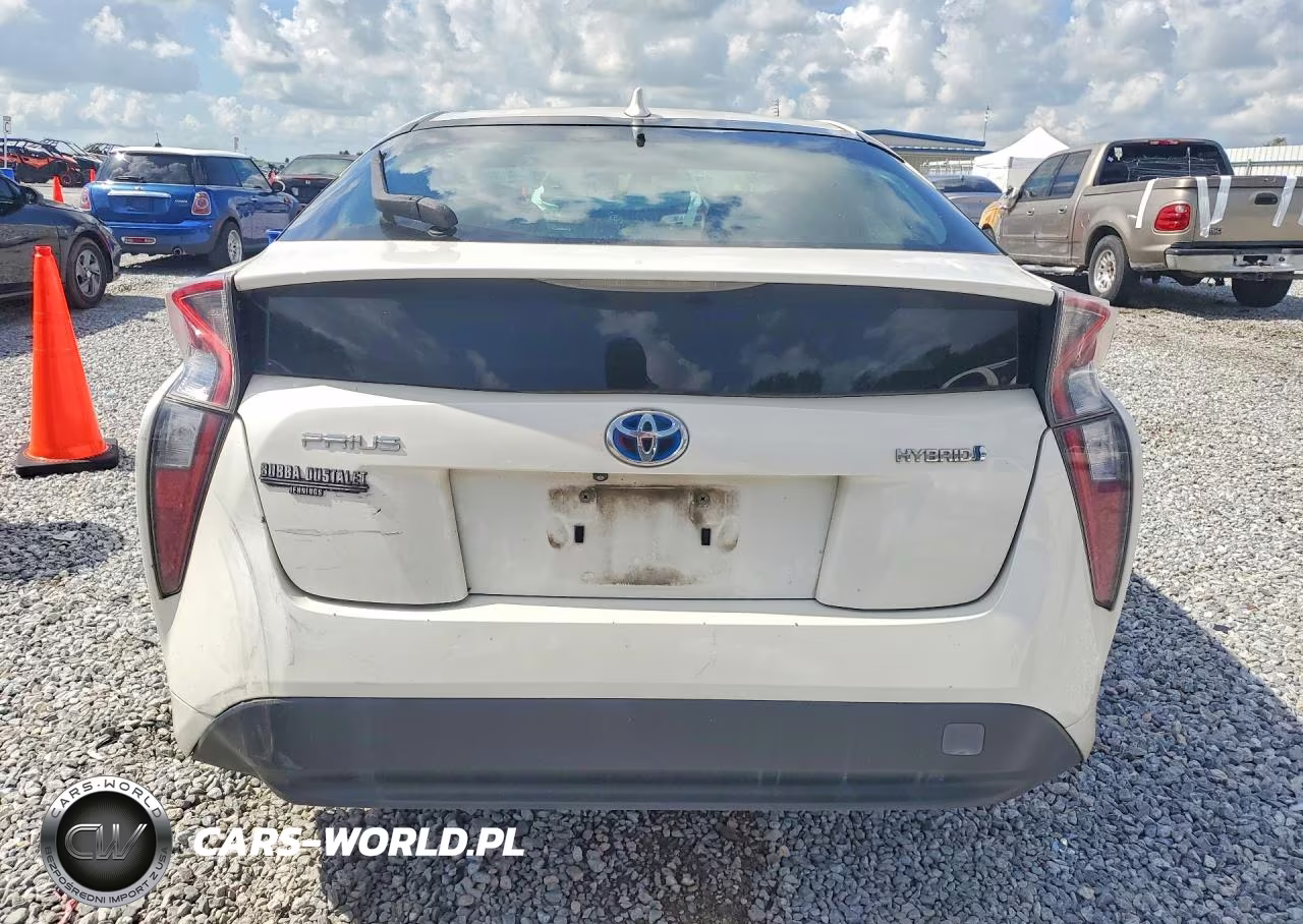 2016 Toyota Prius Two VIN:JTDKBRFU5G3009805 - 6