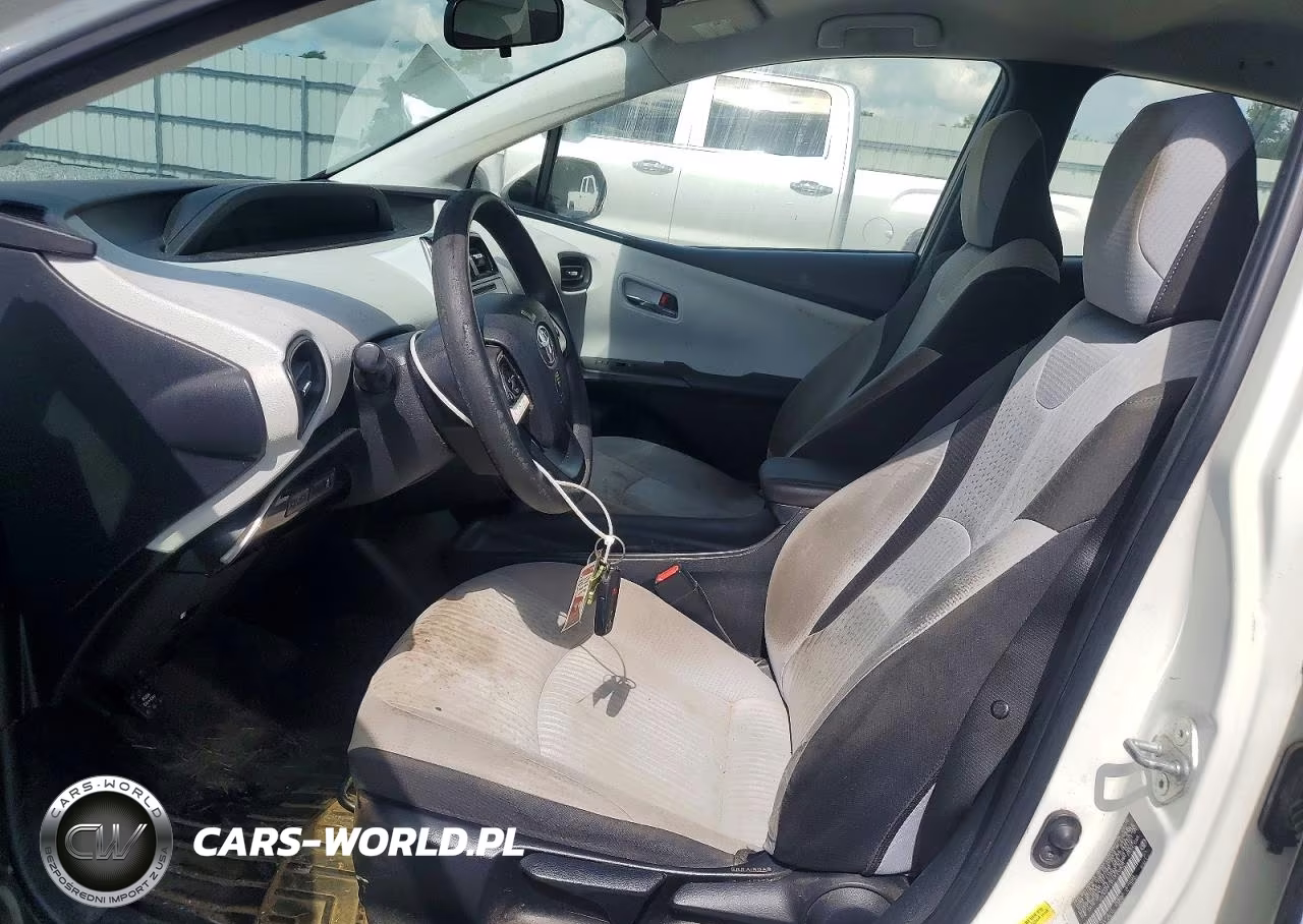2016 Toyota Prius Two VIN:JTDKBRFU5G3009805 - 7