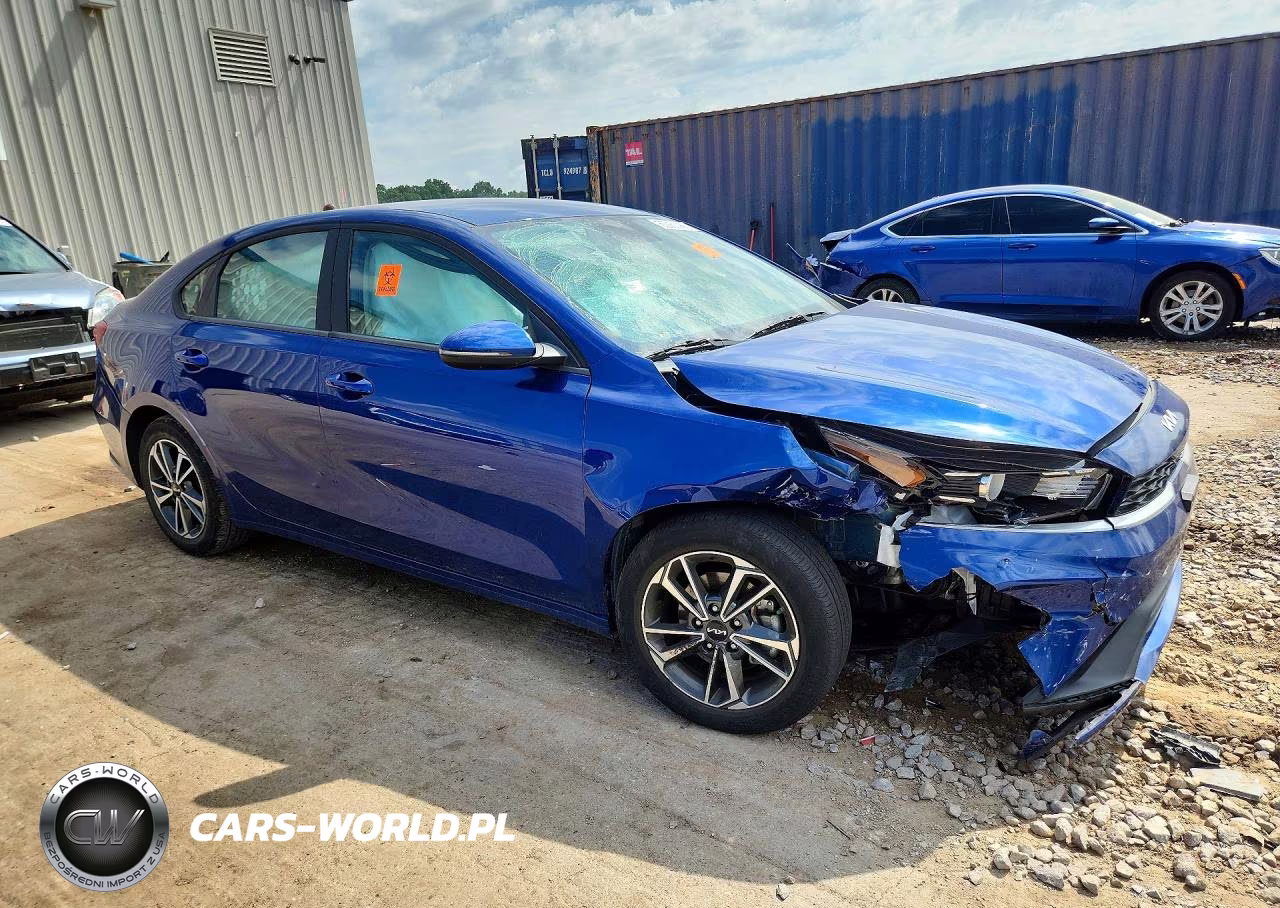 2024 Kia Forte Lxs VIN:3KPF24AD2RE736813 - 4