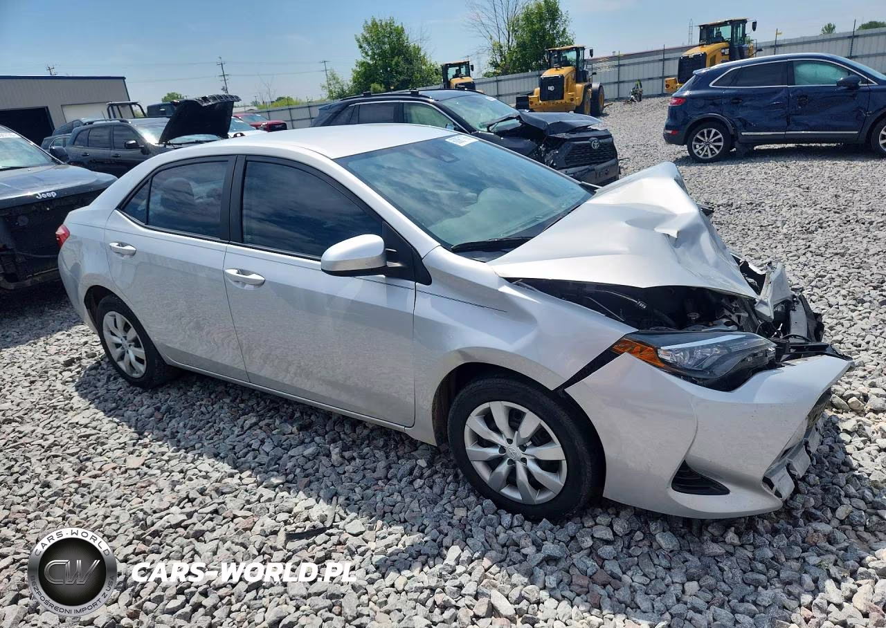 2017 Toyota Corolla Le VIN:2T1BURHE9HC845092 - 4