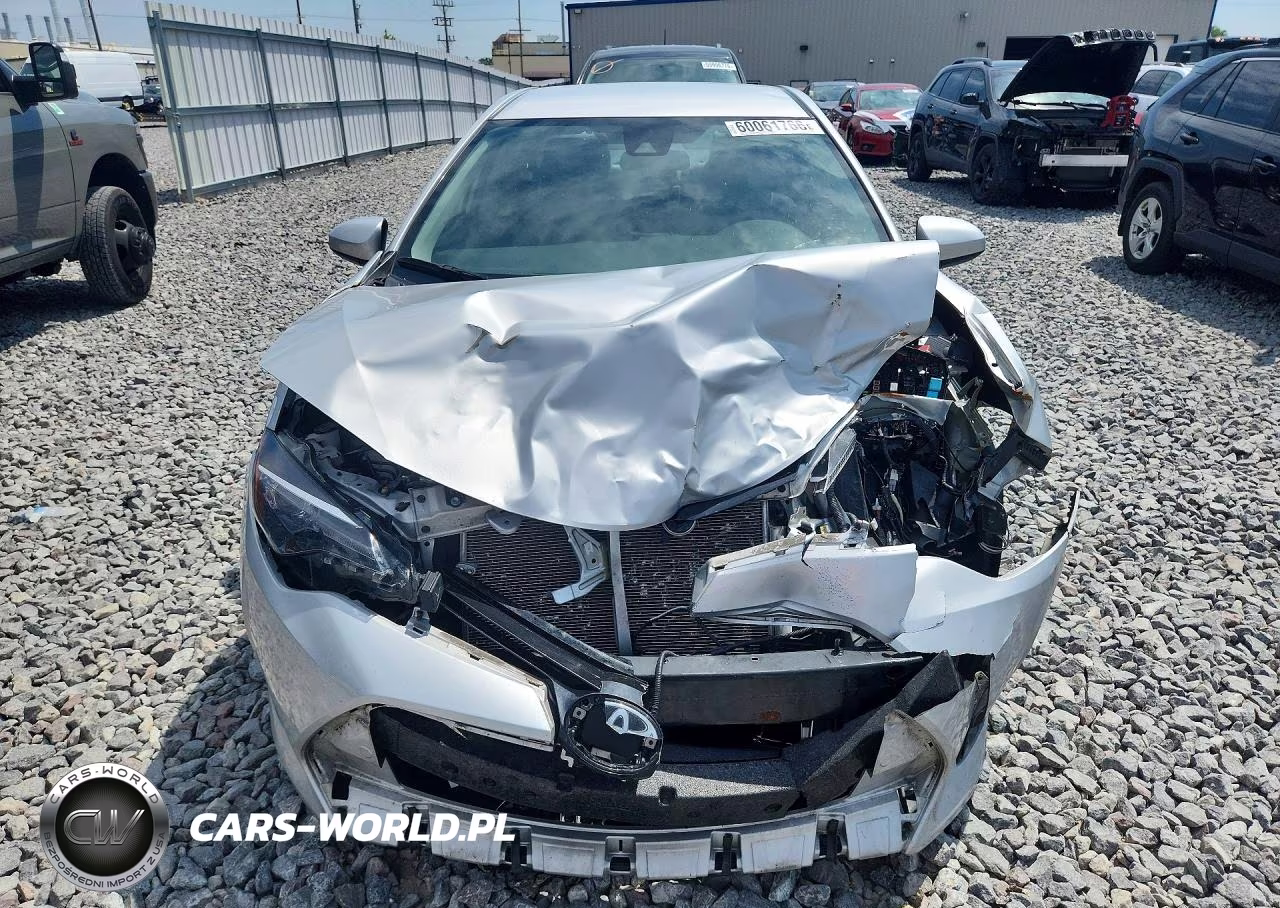 2017 Toyota Corolla Le VIN:2T1BURHE9HC845092 - 5
