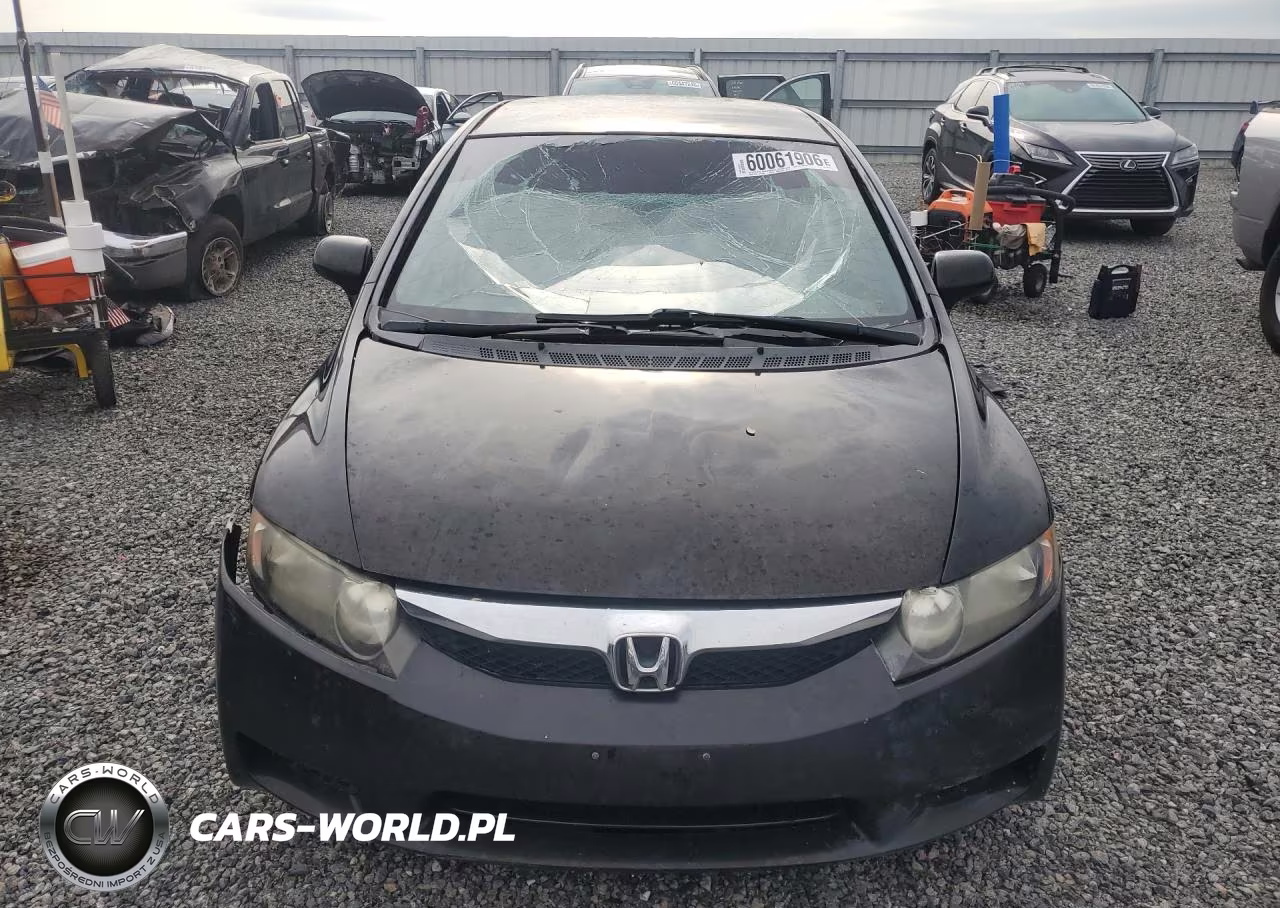 2011 Honda Civic Lx VIN:2HGFA1F54BH308918 - 5