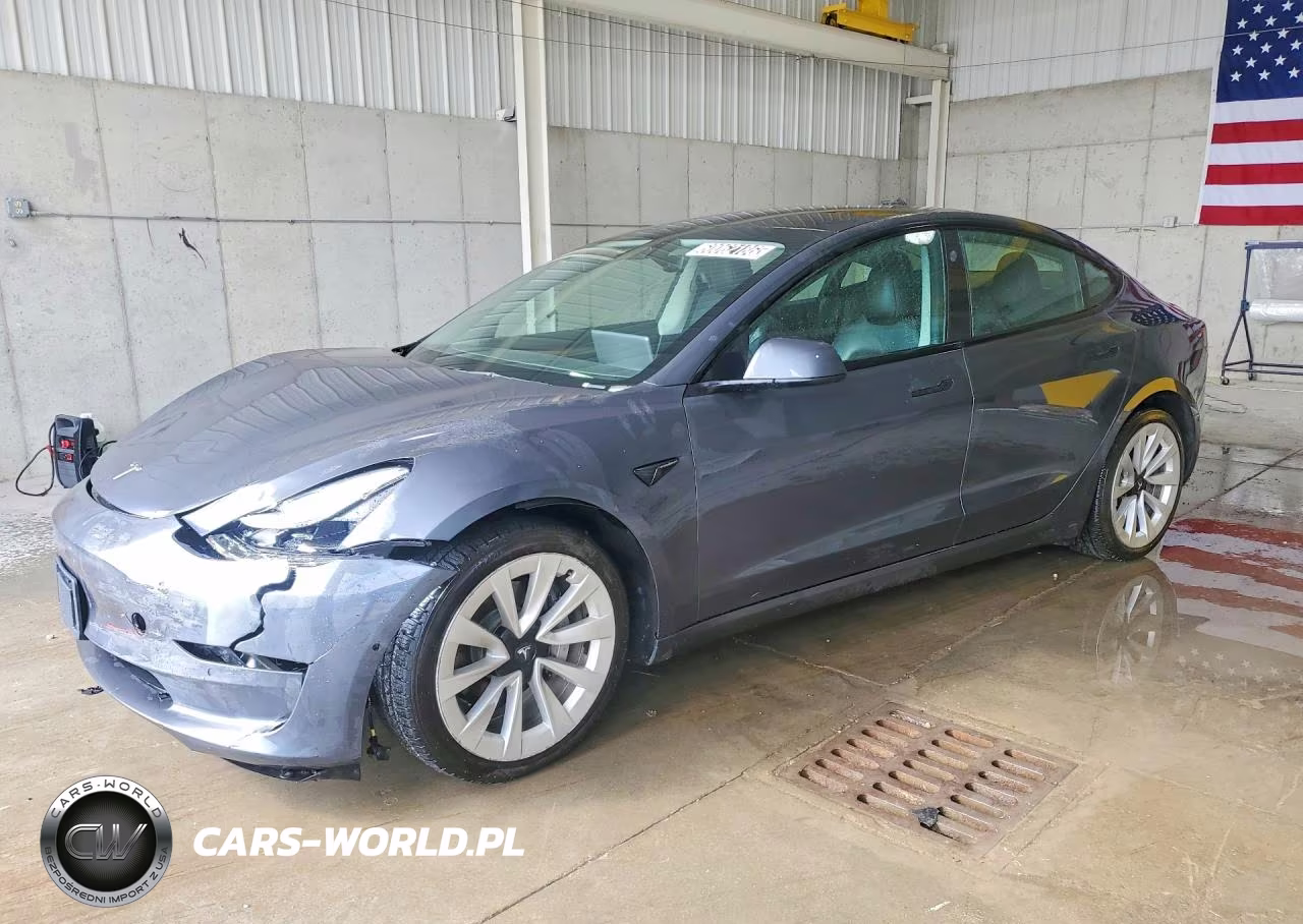 2022 Tesla Model 3 – zdjęcie 1 z 12