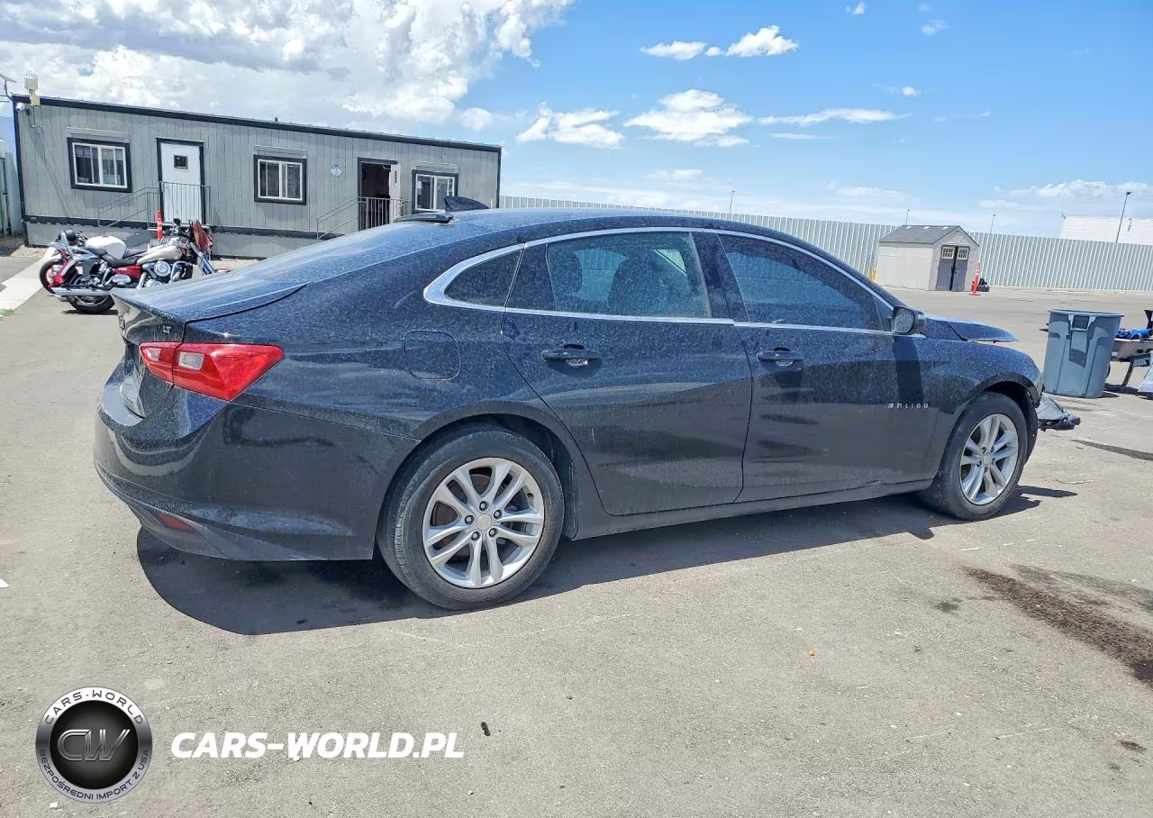 2017 Chevrolet Malibu Lt VIN:1G1ZE5ST3HF207528 - 3