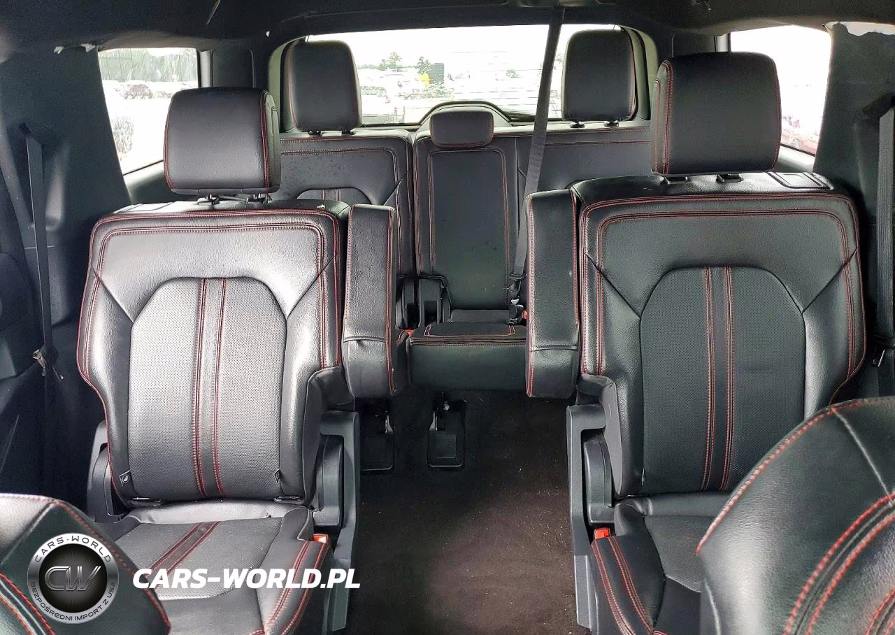 2023 Ford Expedition Limited VIN:1FMJU1K84PEA13988 - 10
