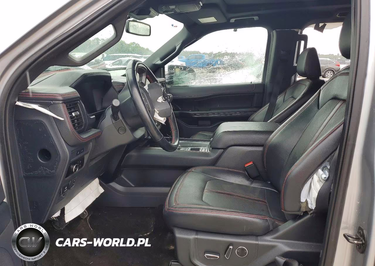 2023 Ford Expedition Limited VIN:1FMJU1K84PEA13988 - 7