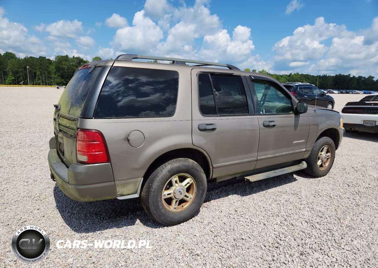 2004 Ford Explorer Xlt VIN:1FMZU63K44UA60546 - 3
