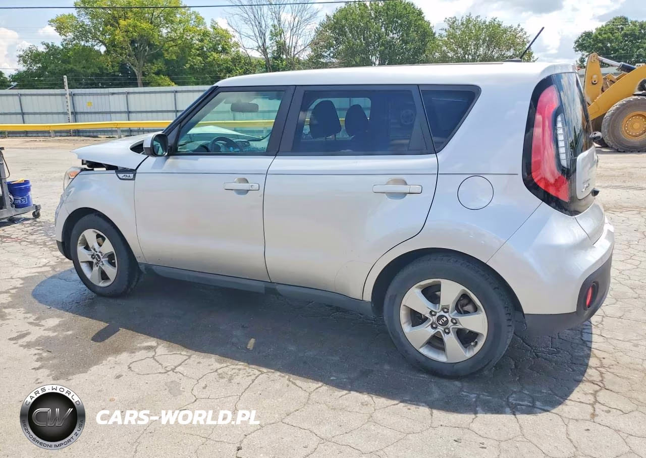 2018 Kia Soul Base VIN:KNDJN2A26J7515773 - 2