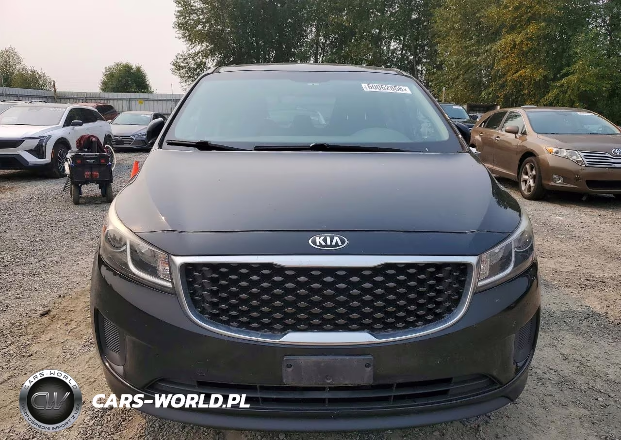 2015 Kia Sedona Lx VIN:KNDMB5C14F6036793 - 5