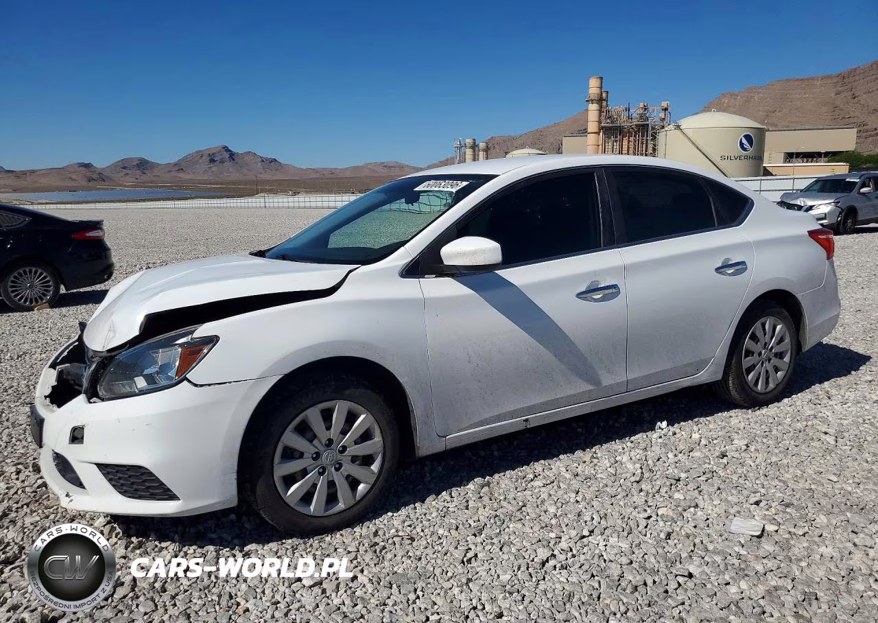 2018 Nissan Sentra S – zdjęcie 1 z 12
