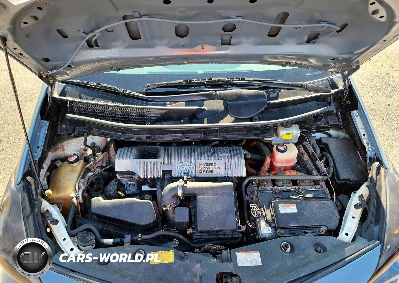 2015 Toyota Prius V Two VIN:JTDZN3EU0FJ033394 - 11