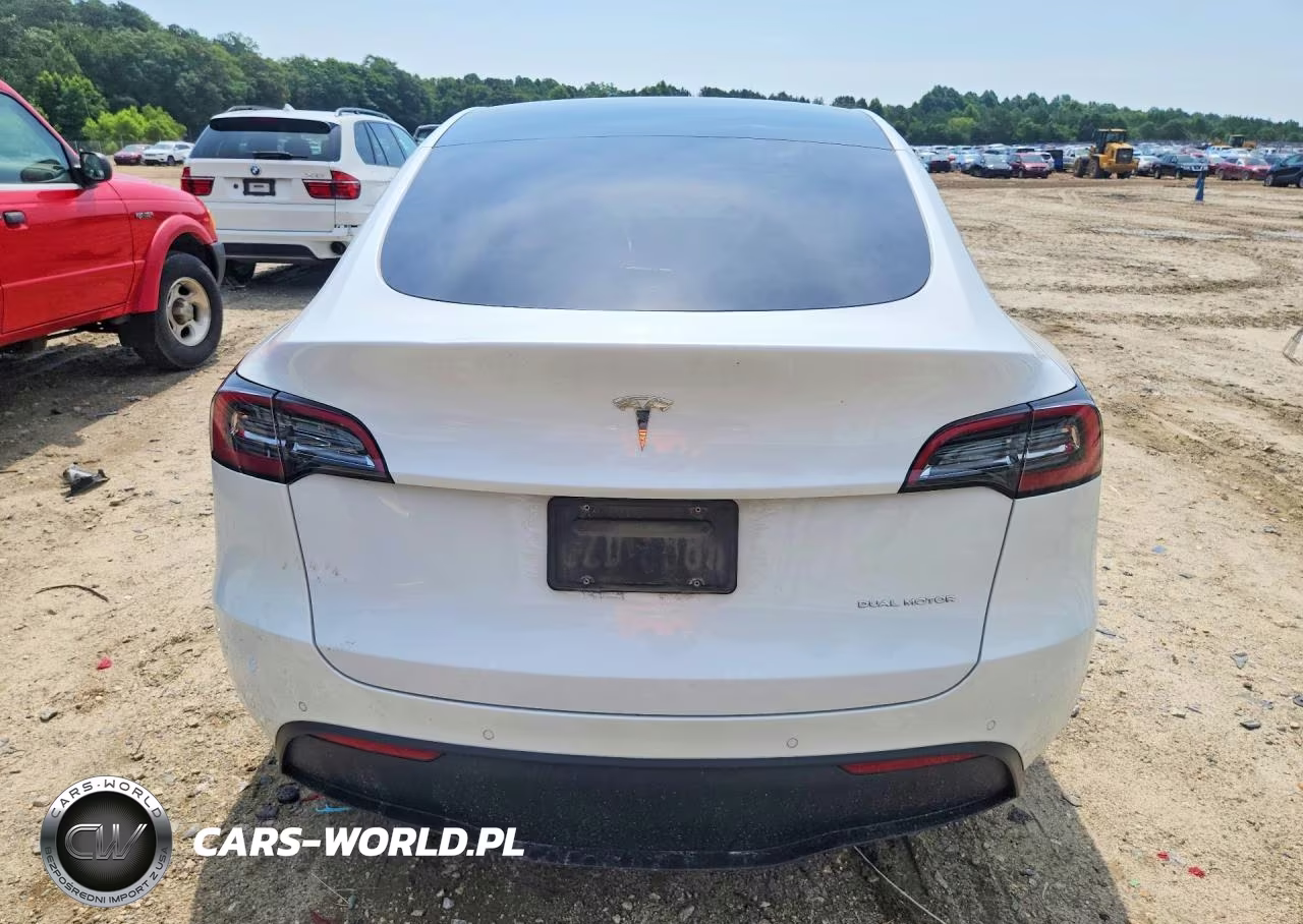 2022 Tesla Model Y VIN:7SAYGDEEXNF508434 - 6