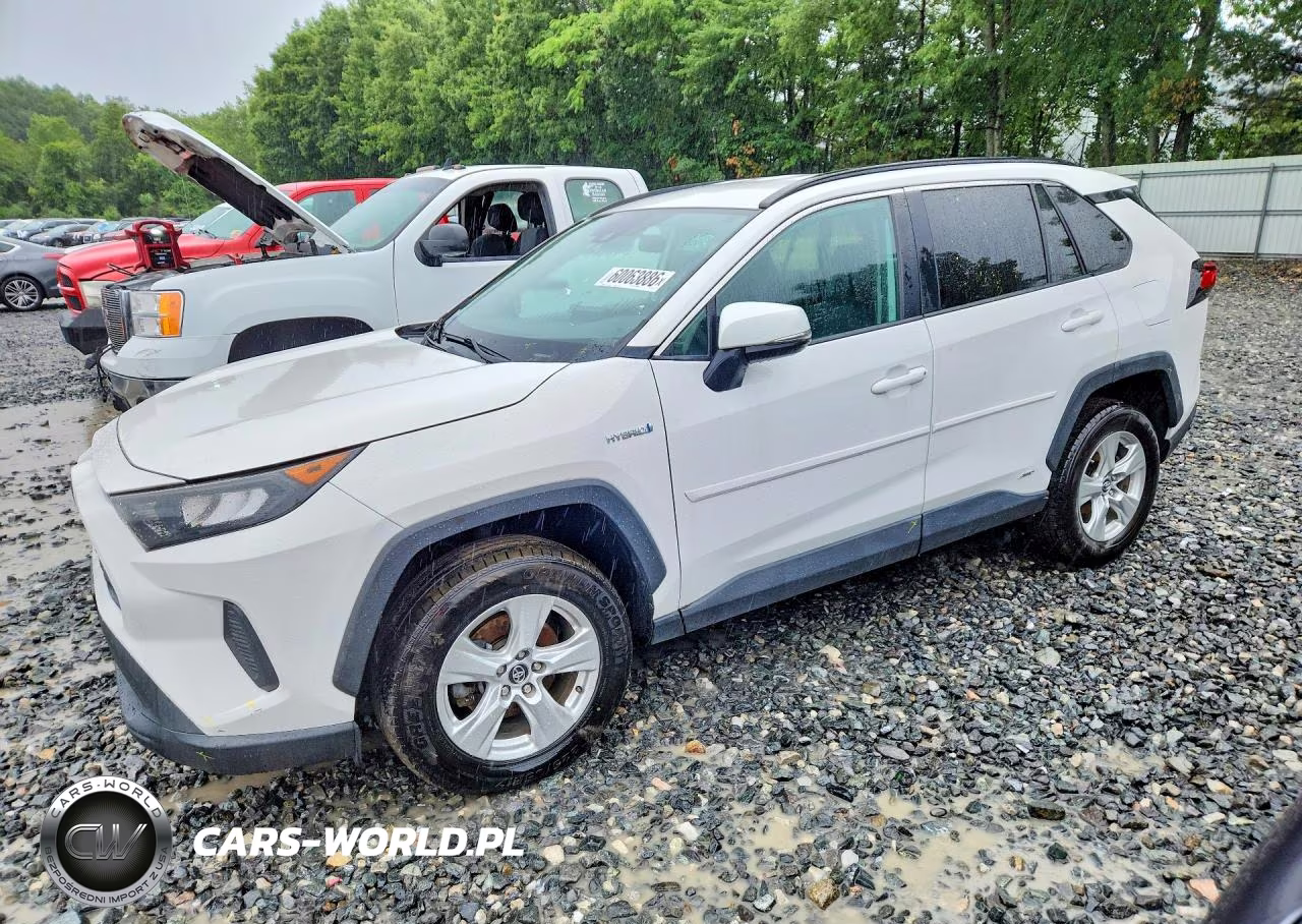 2020 Toyota Rav4 Le