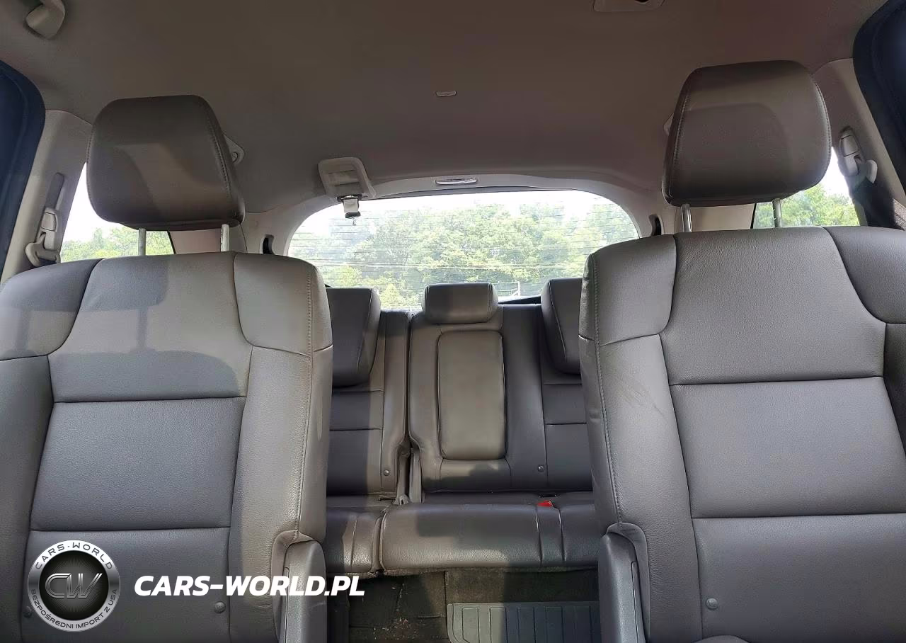 2014 Honda Odyssey Touring VIN:5FNRL5H91EB031507 - 10