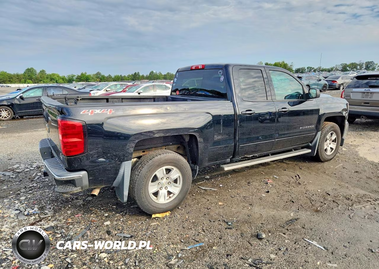 2017 Chevrolet Silverado K1500 Lt VIN:1GCVKREH8HZ279515 - 3