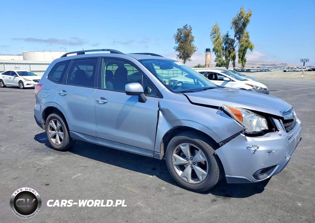 2015 Subaru Forester 2.5I Premium VIN:JF2SJAGC5FH810540 - 4