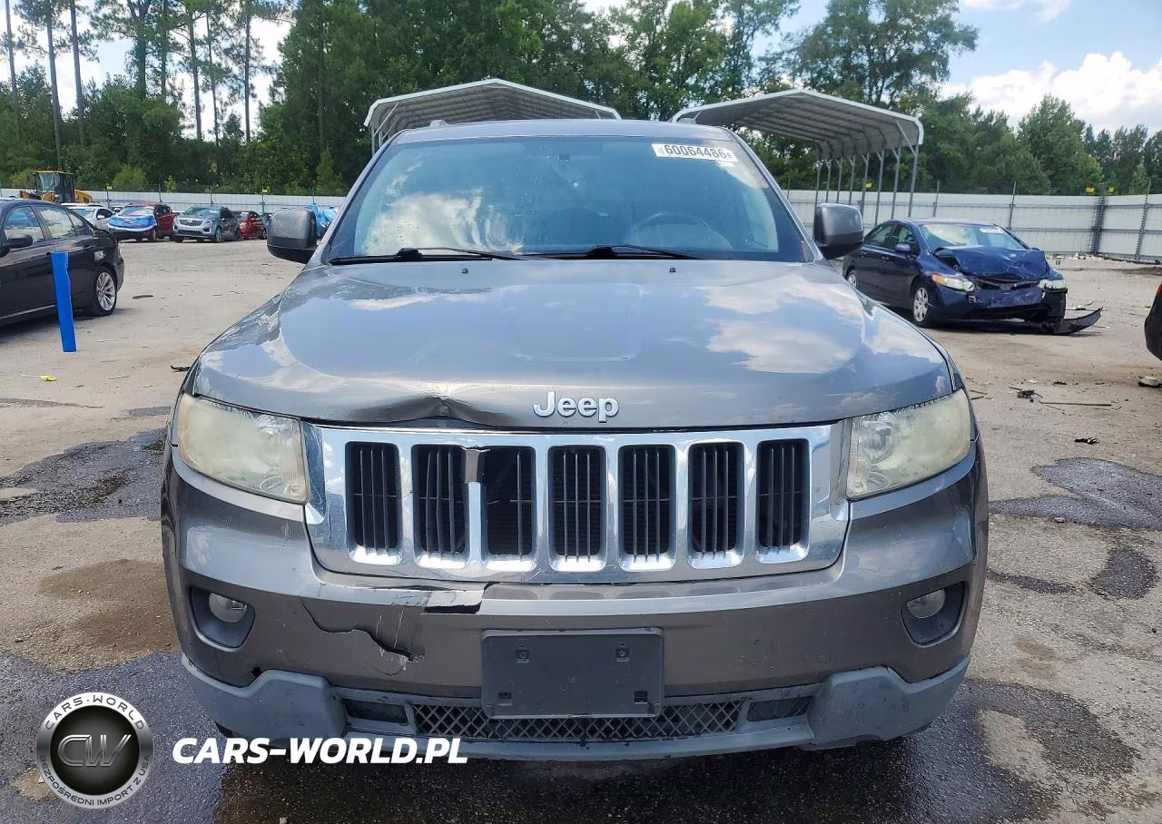 2012 Jeep Grand Cherokee Laredo VIN:1C4RJFAG1CC347732 - 5