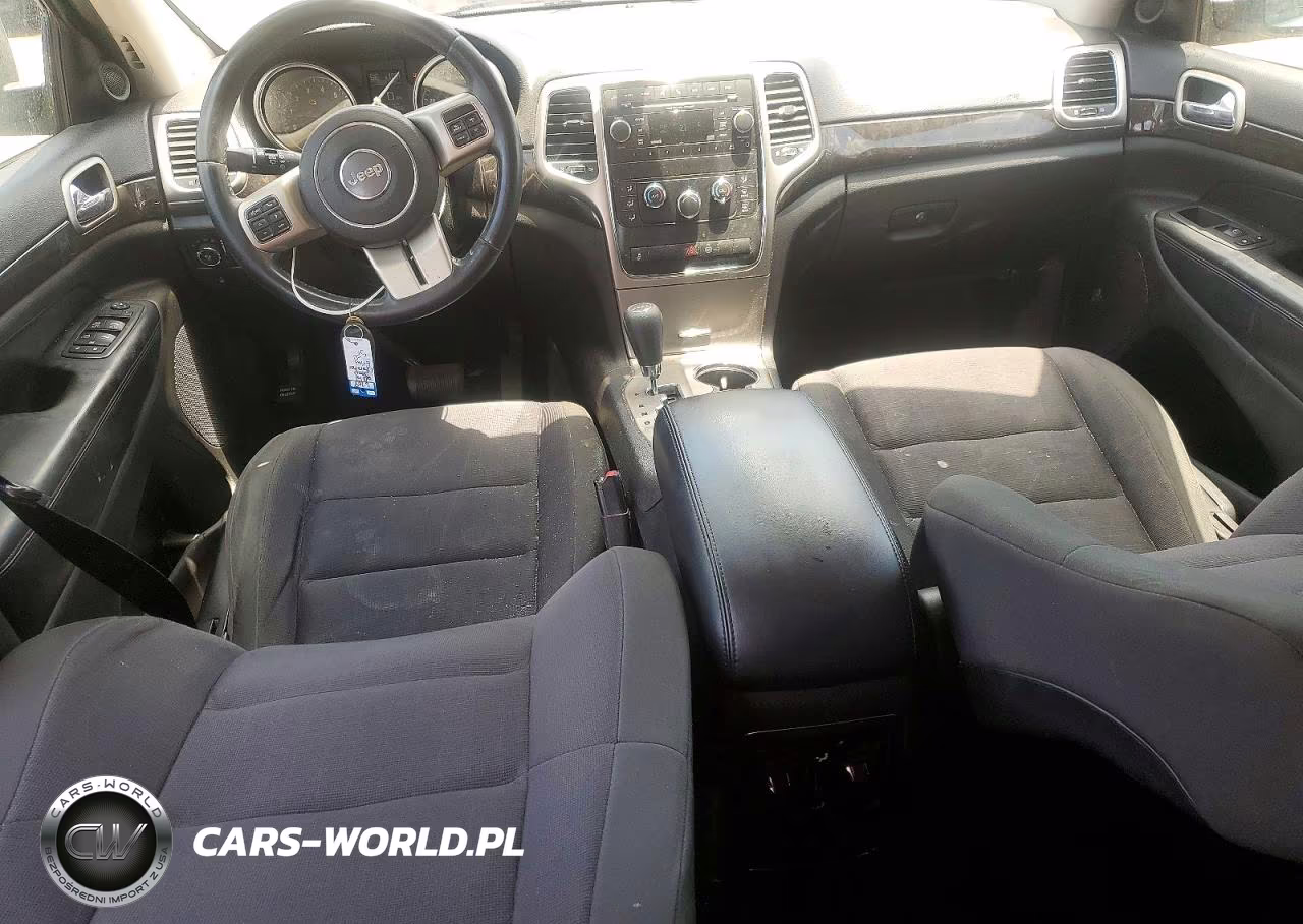 2012 Jeep Grand Cherokee Laredo VIN:1C4RJFAG1CC347732 - 8