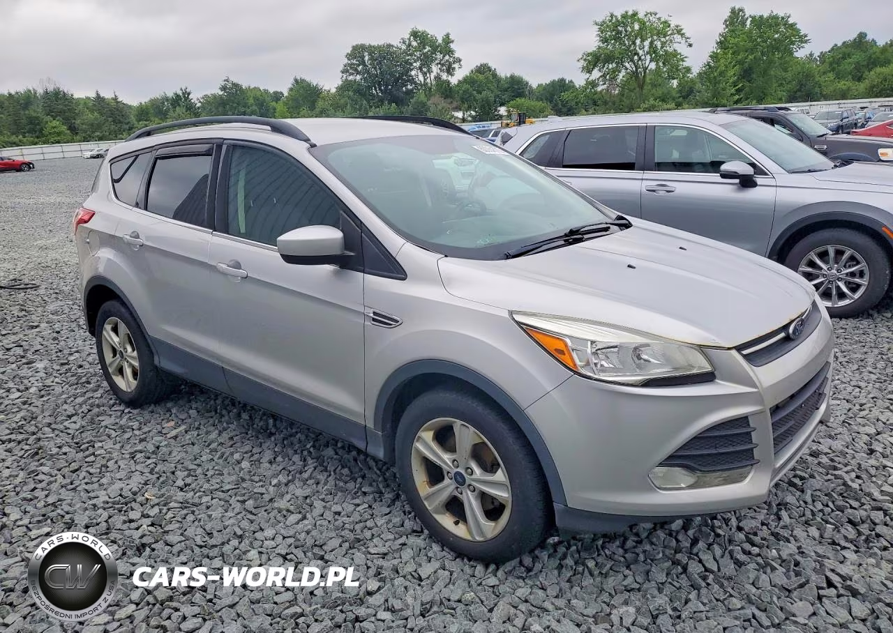 2016 Ford Escape Se VIN:1FMCU0GX5GUB91403 - 4