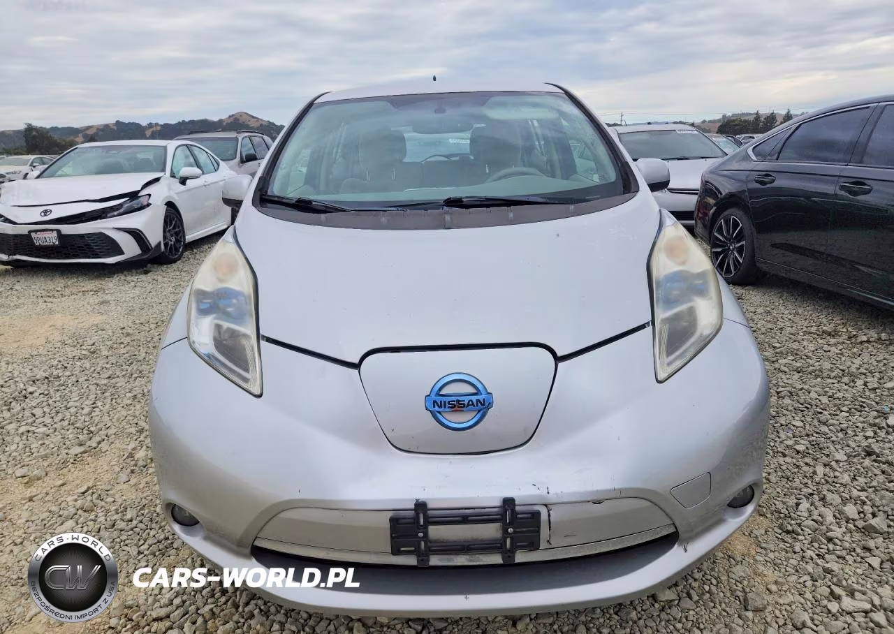 2011 Nissan Leaf Sv VIN:JN1AZ0CP8BT009214 - 5