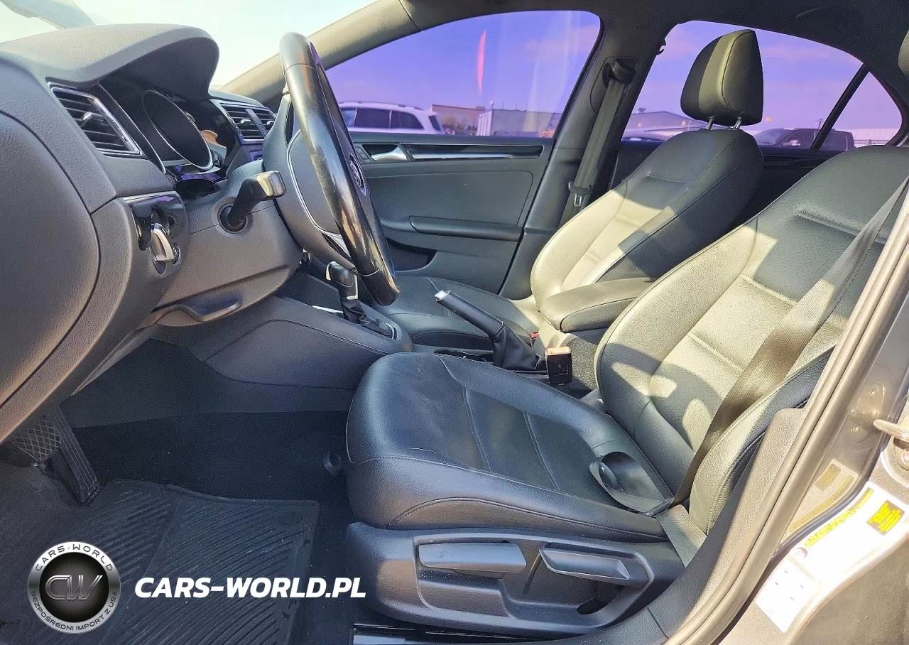 2018 Volkswagen Jetta Sport VIN:3VWD17AJ4JM252229 - 7