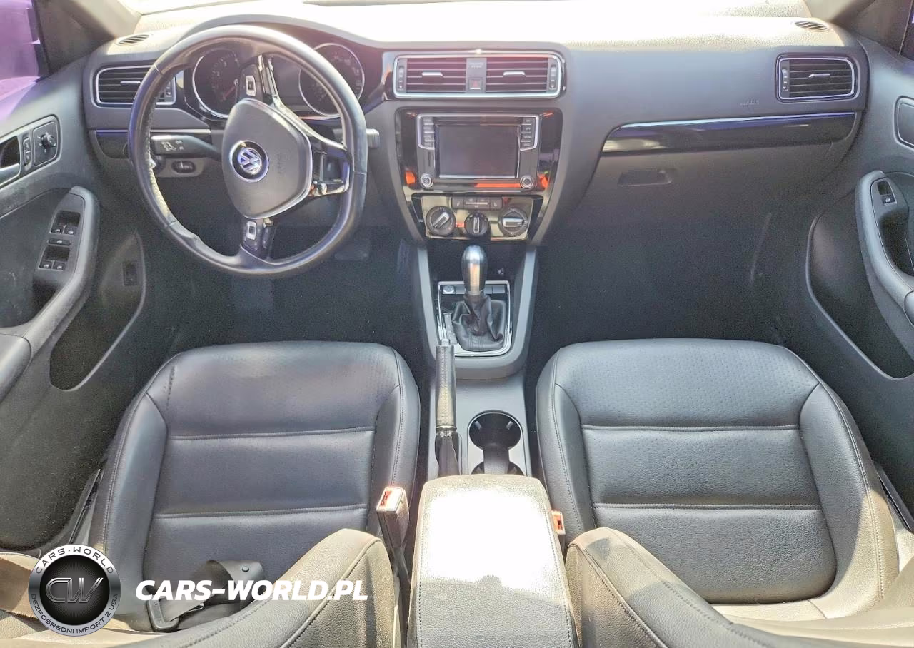 2018 Volkswagen Jetta Sport VIN:3VWD17AJ4JM252229 - 8