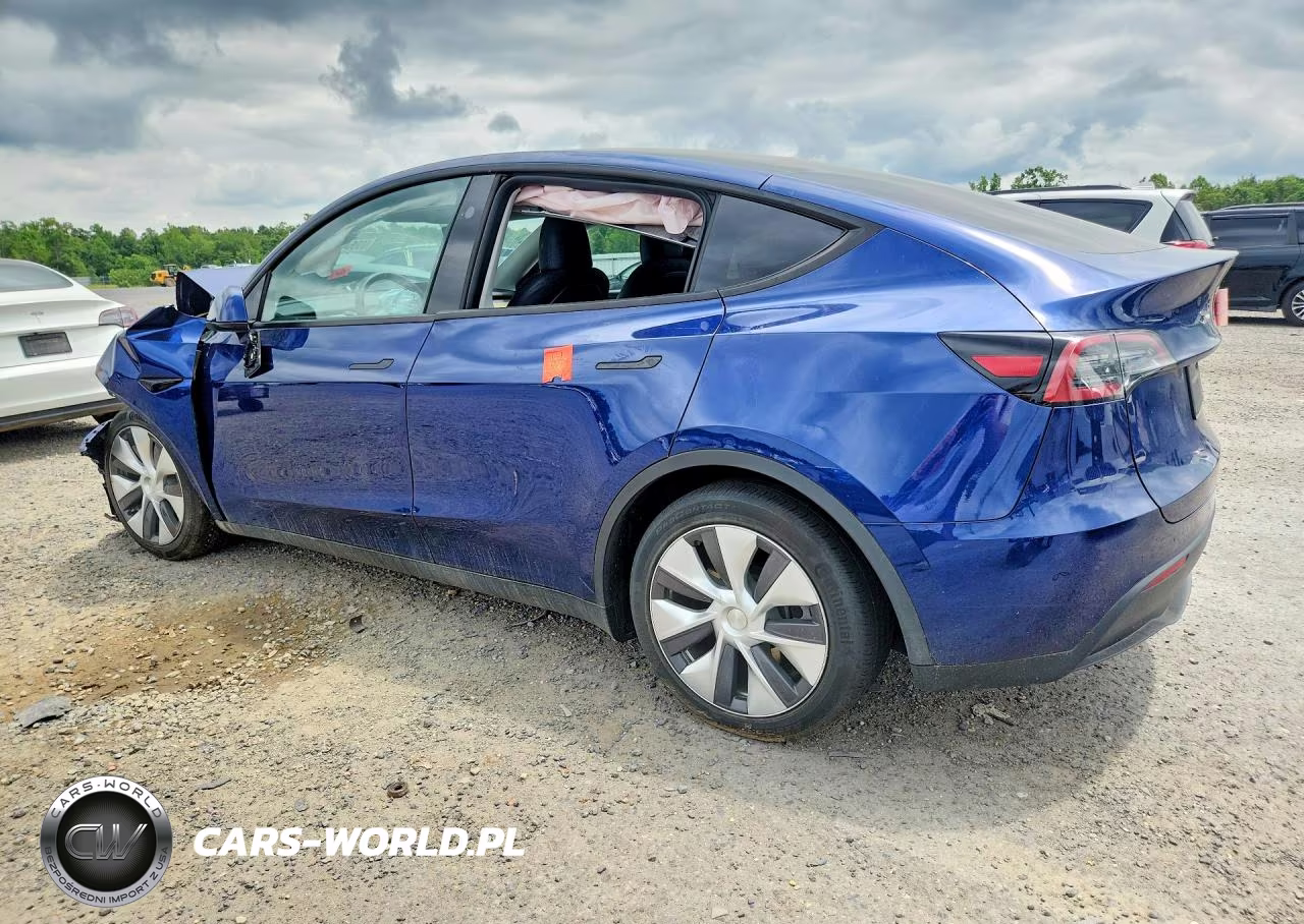 2023 Tesla Model Y VIN:7SAYGDED9PF945707 - 2