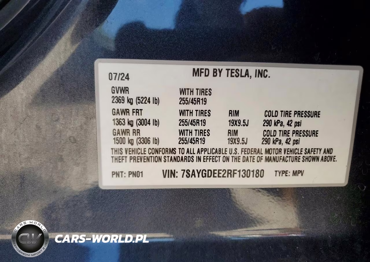 2024 Tesla Model Y VIN:7SAYGDEE2RF130180 - 13