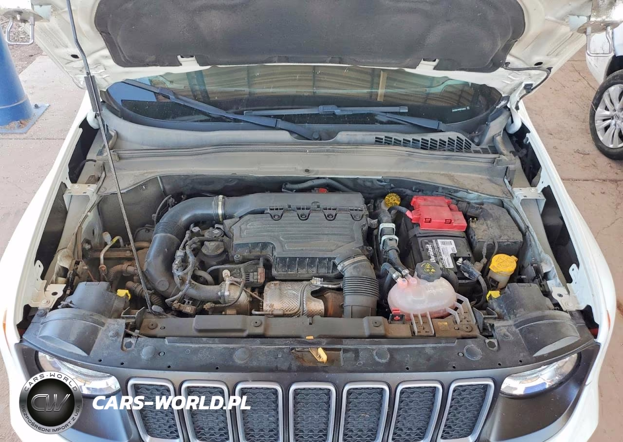 2023 Jeep Renegade Latitude VIN:ZACNJDB17PPP24608 - 12
