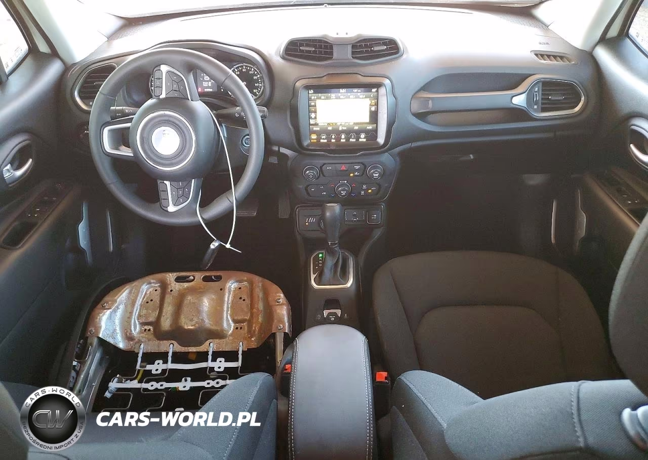 2023 Jeep Renegade Latitude VIN:ZACNJDB17PPP24608 - 8