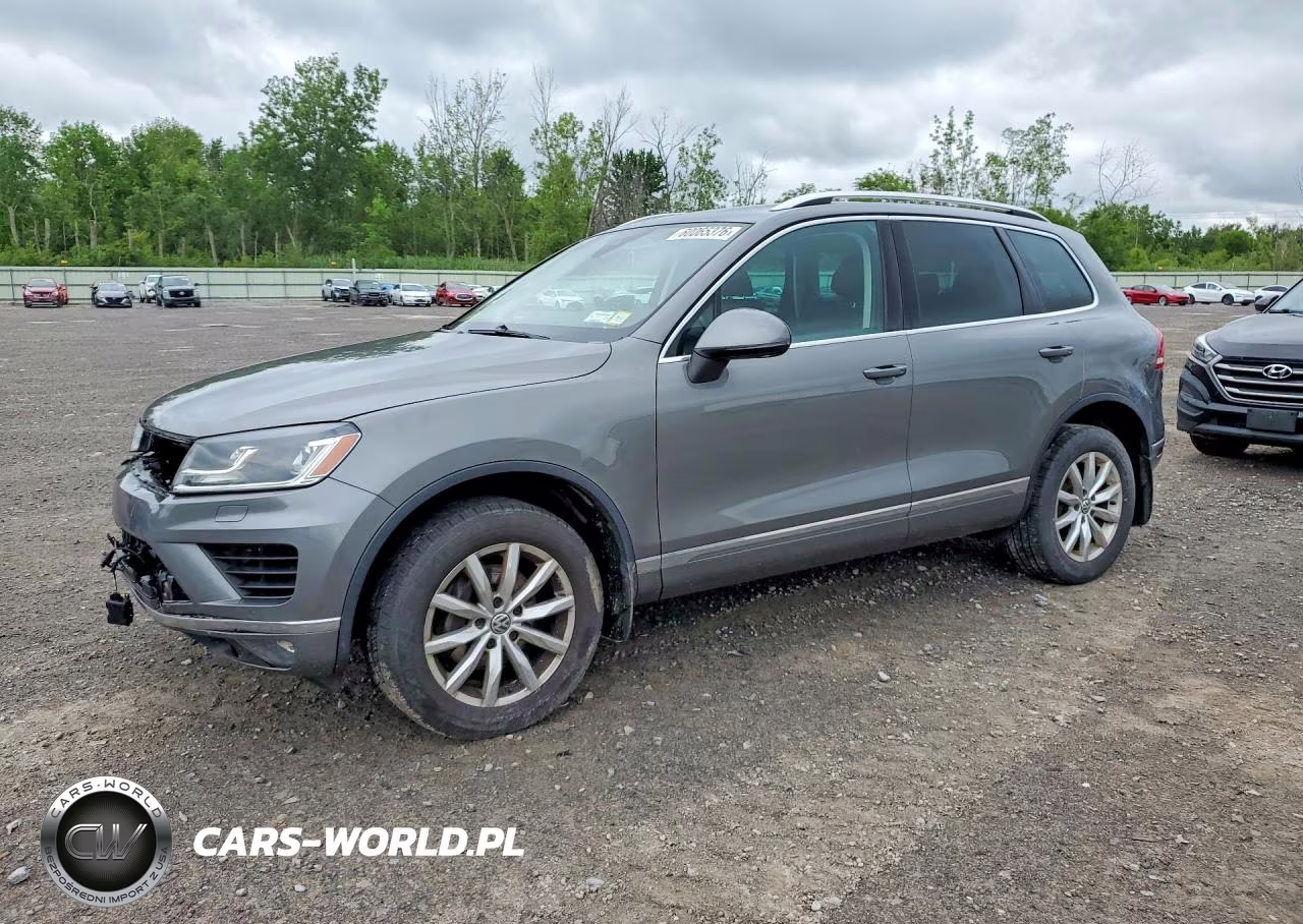 2016 Volkswagen Touareg Sport – zdjęcie 1 z 13
