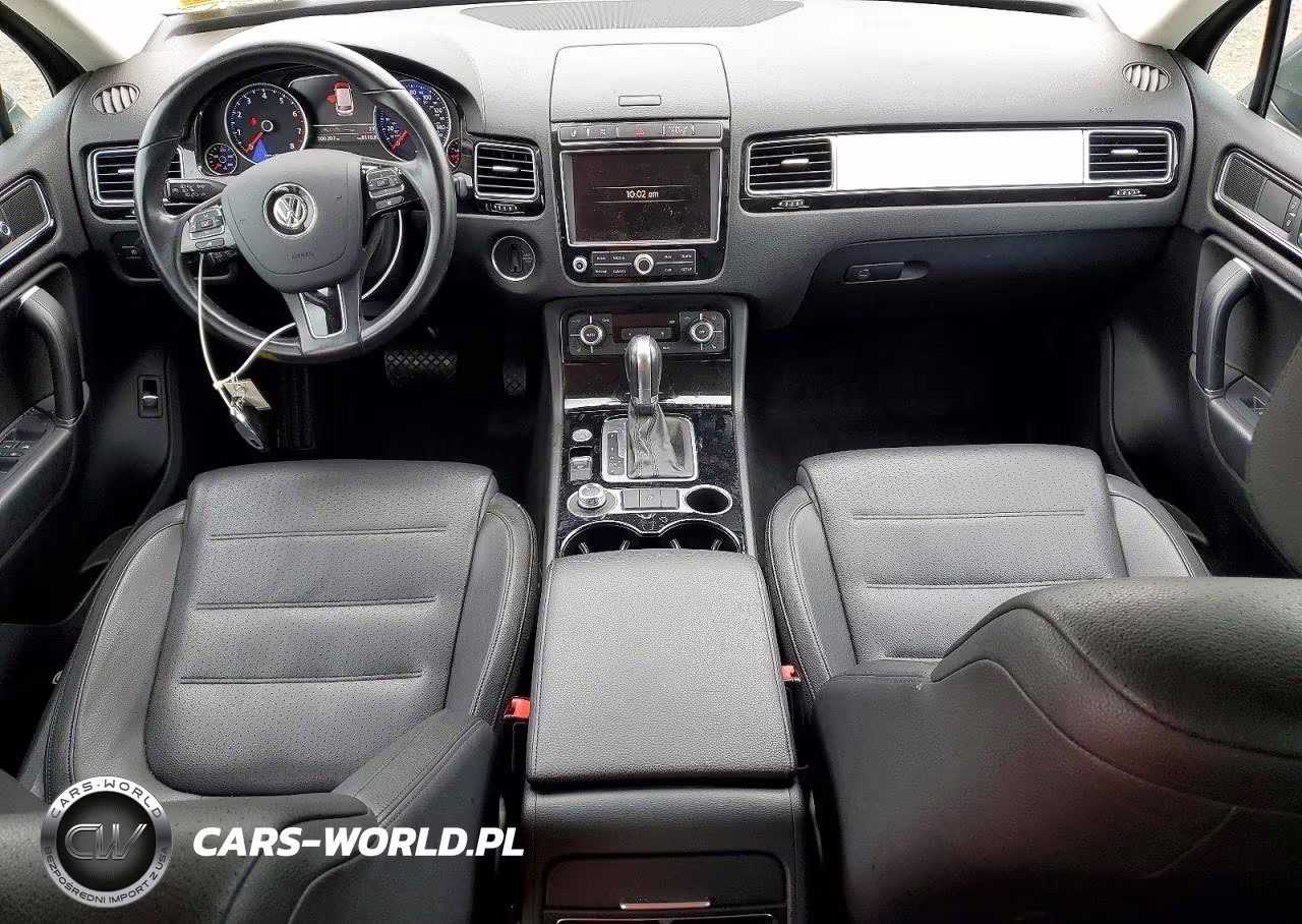2016 Volkswagen Touareg Sport VIN:WVGEF9BP4GD010161 - 8