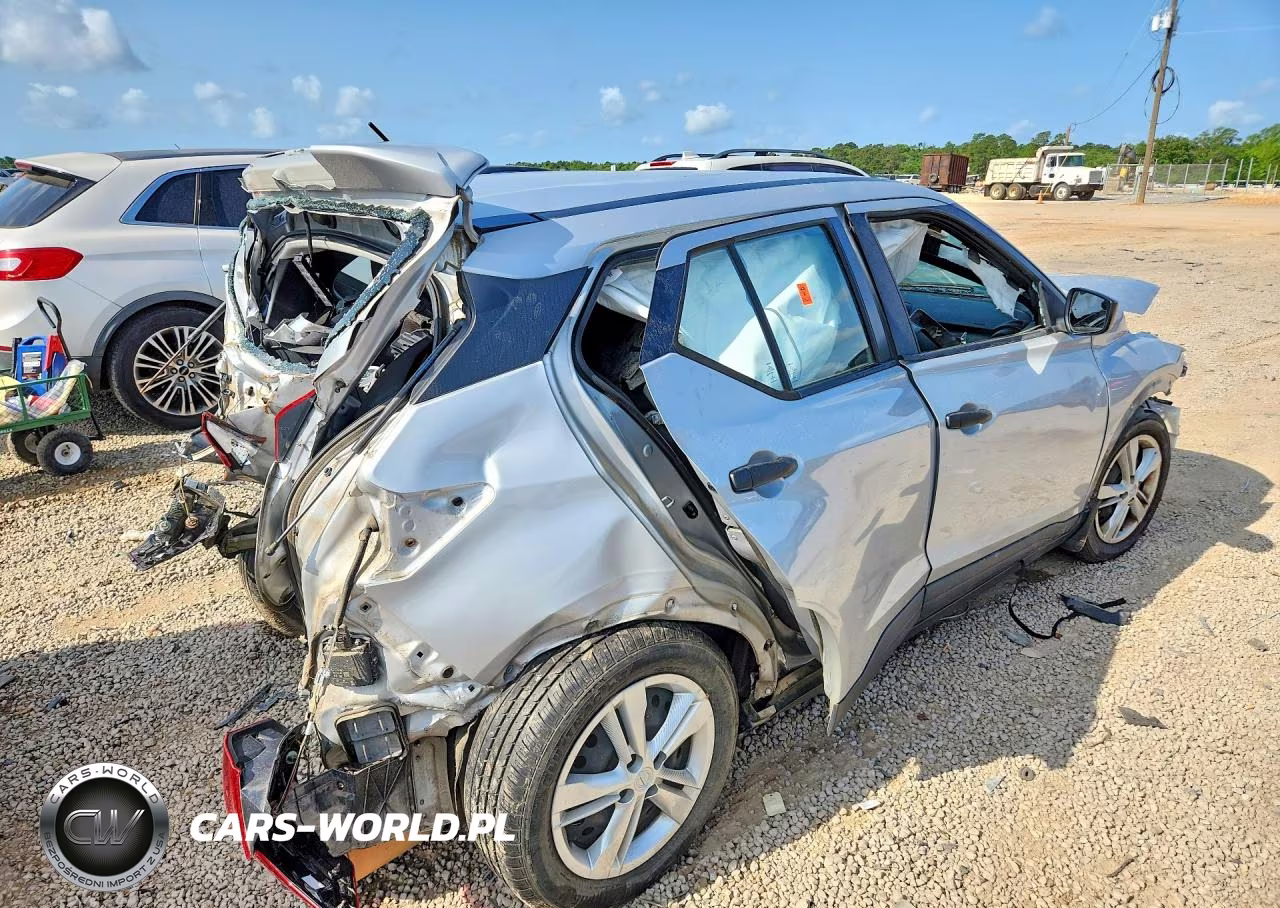 2020 Nissan Kicks S VIN:3N1CP5BVXLL512728 - 3